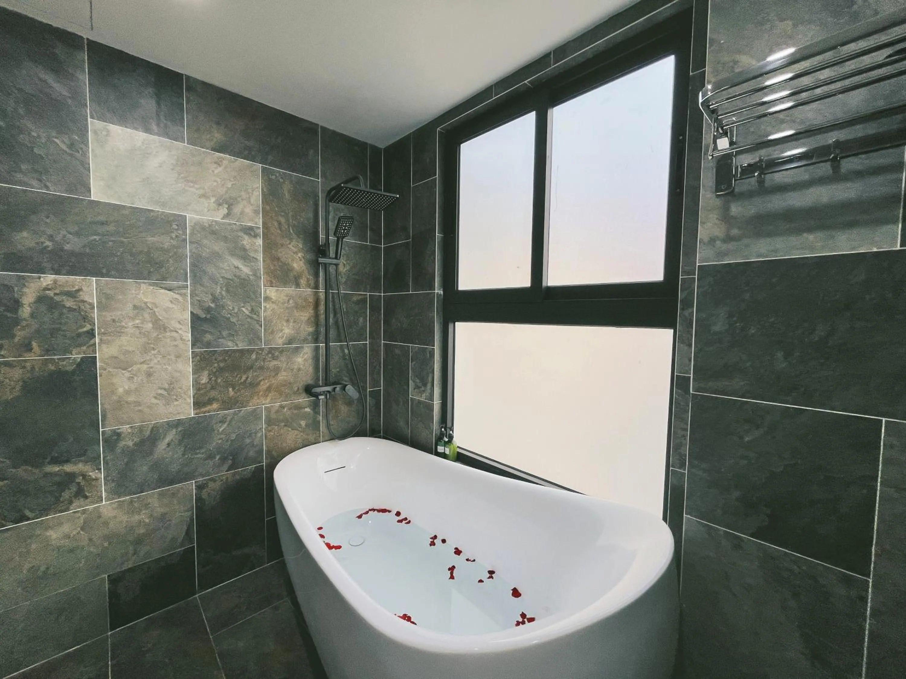Bathroom in The Shilla Apartment