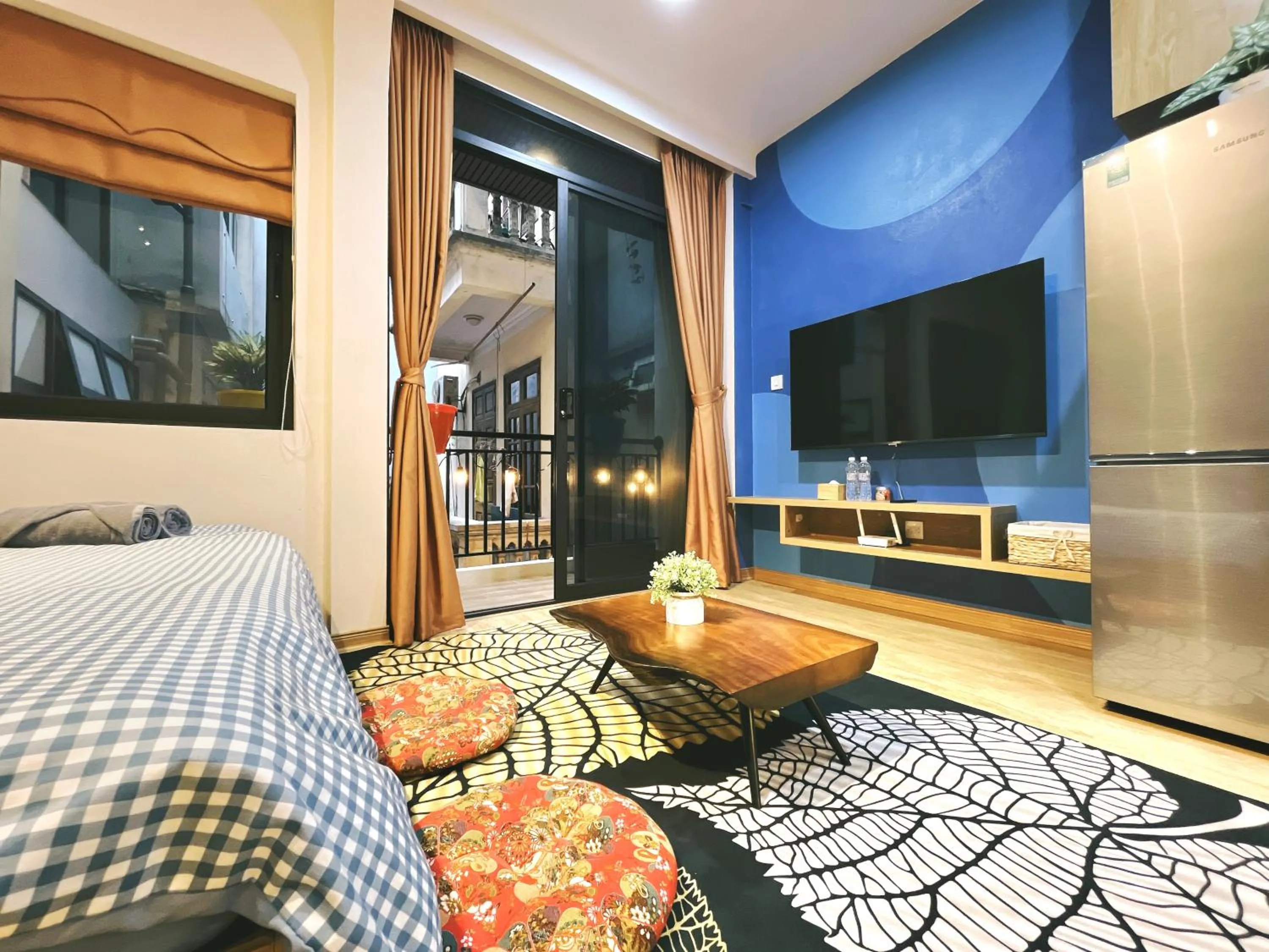 TV and multimedia, Bed in The Shilla Apartment