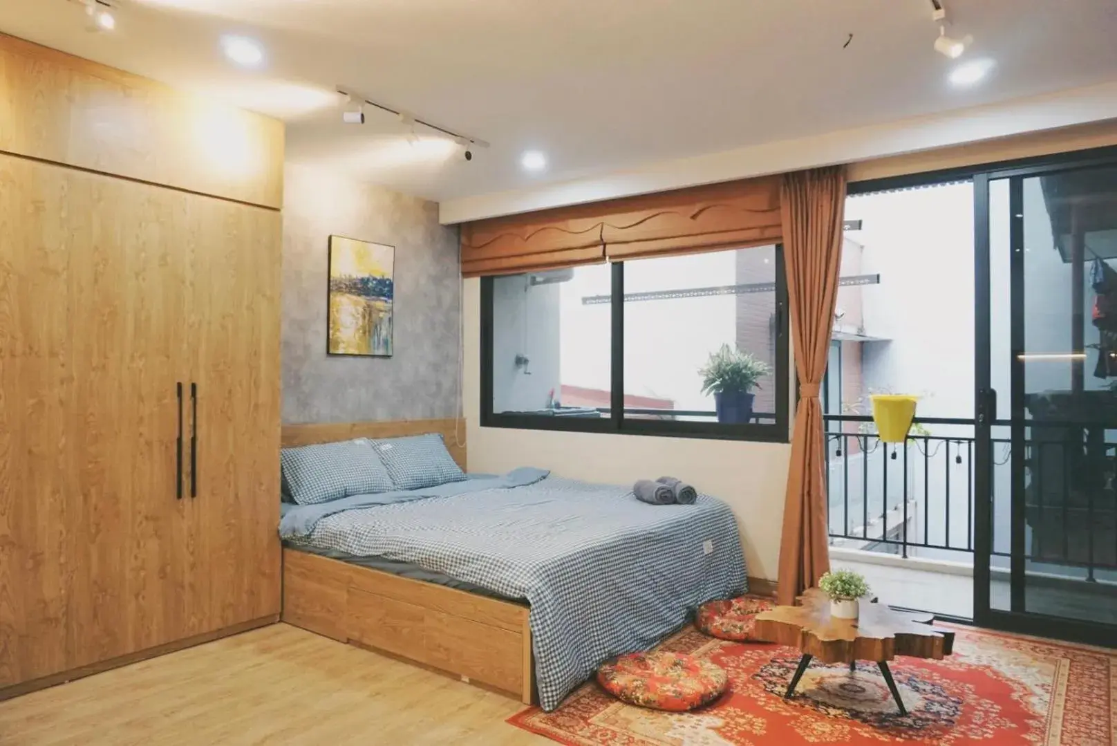 Standard Studio - single occupancy in The Shilla Apartment Standard Studio - single occupancy in The Shilla Apartment