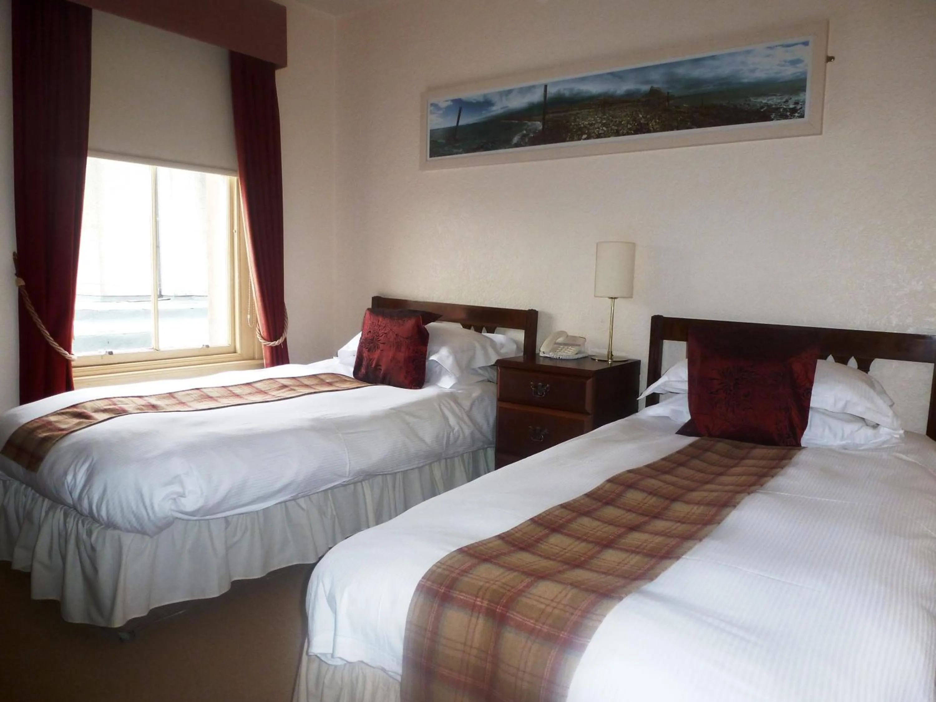 Bedroom in Duck's Inn