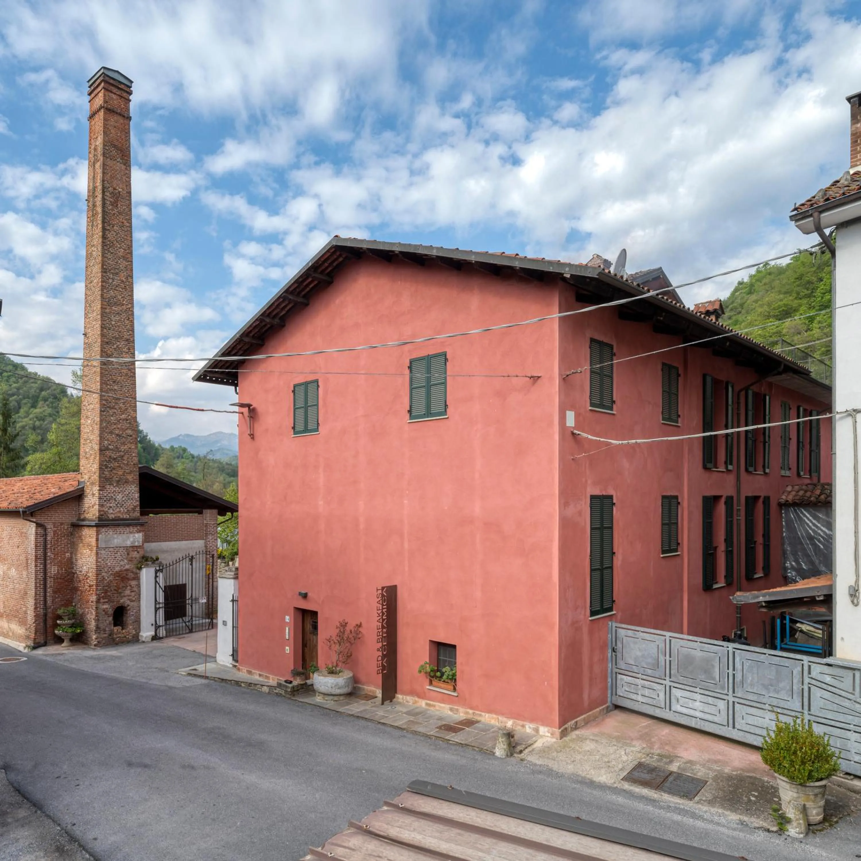 Property building in B&B La Ceramica Moline