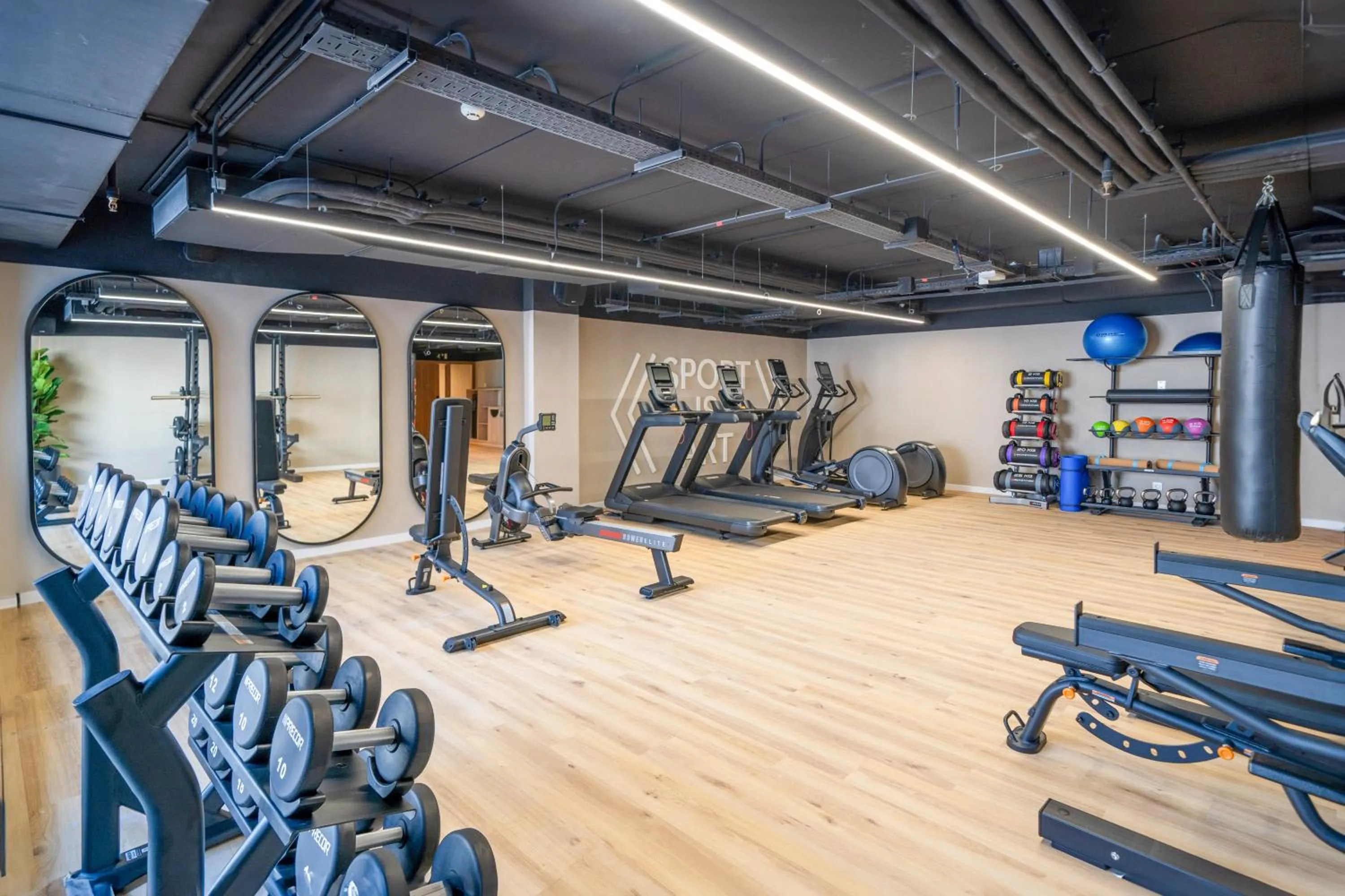 Fitness centre/facilities in INNSiDE by Meliá Madrid Valdebebas