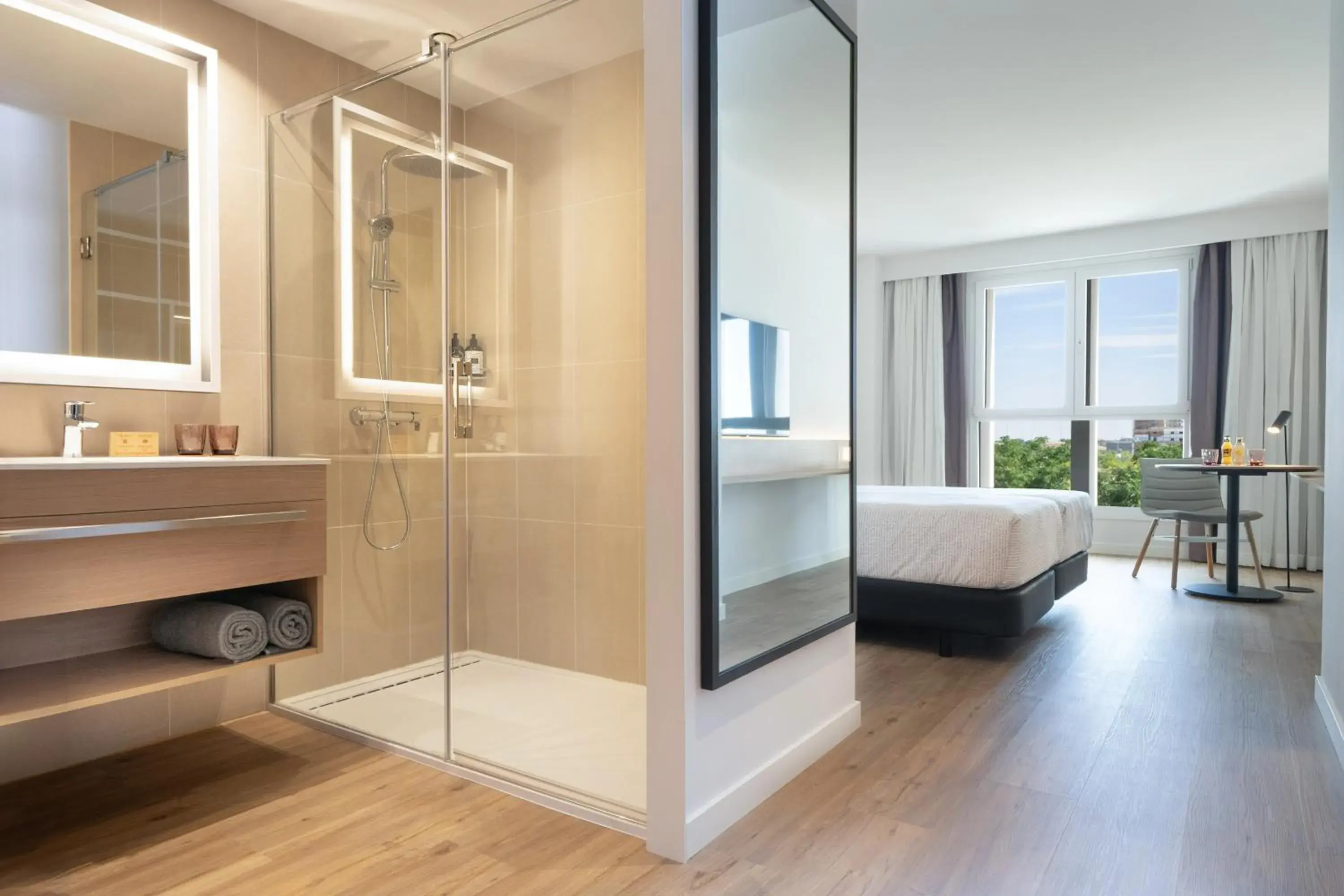 The INNSIDE Room in INNSiDE by Meliá Madrid Valdebebas The INNSIDE Room in INNSiDE by Meliá Madrid Valdebebas