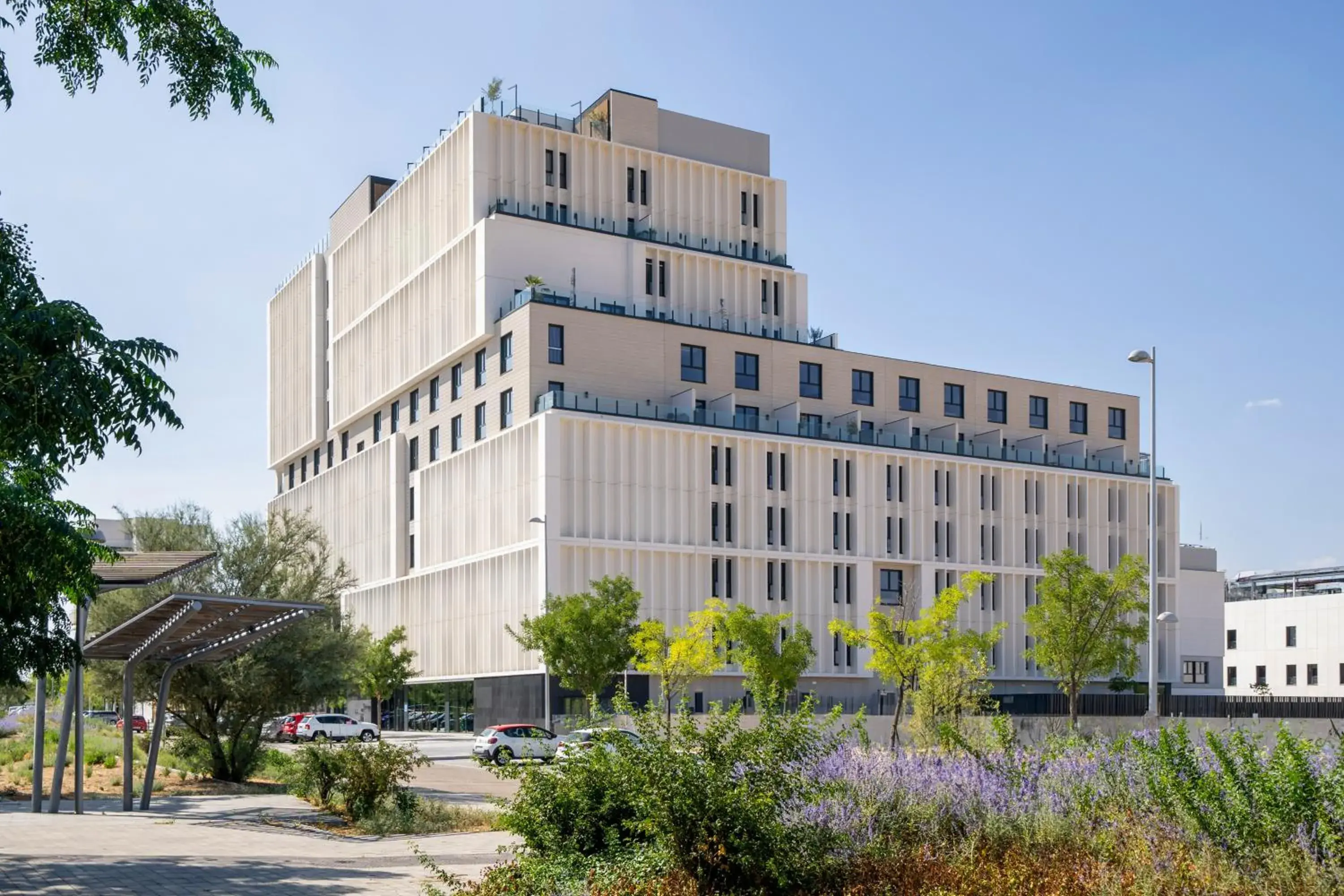 Property building in INNSiDE by Meliá Madrid Valdebebas Property building in INNSiDE by Meliá Madrid Valdebebas