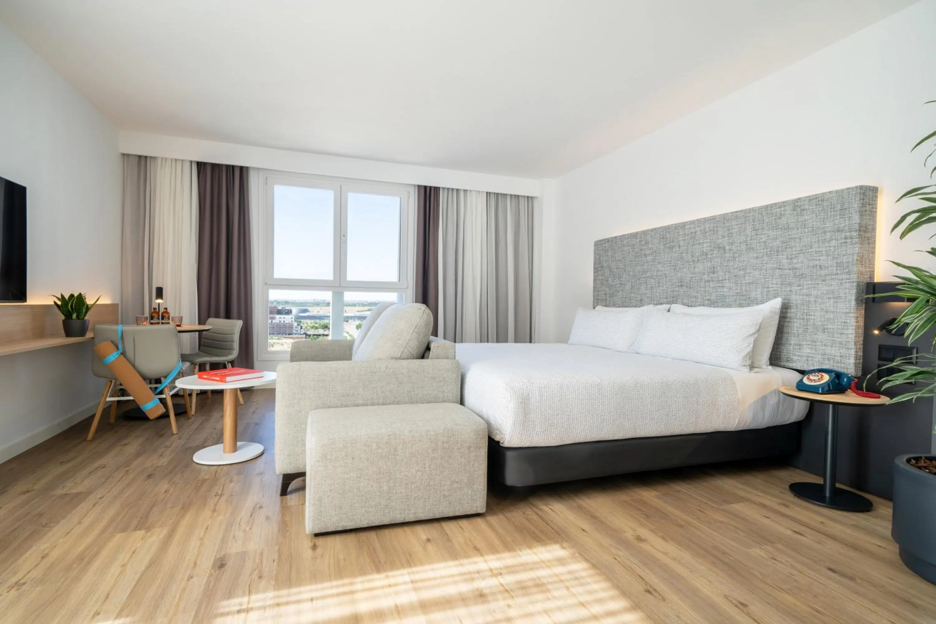 Bed in INNSiDE by Meliá Madrid Valdebebas