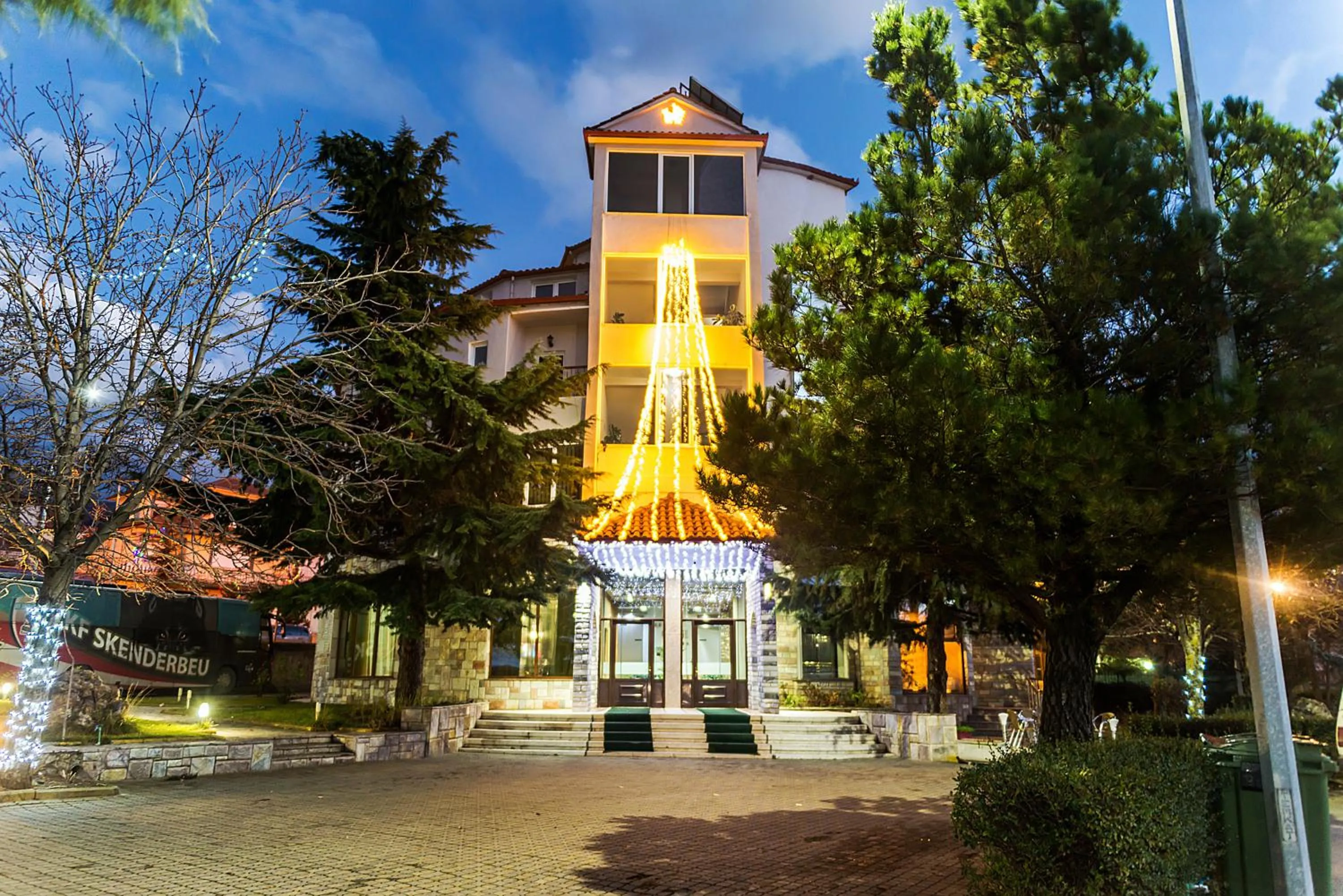 Hotel George