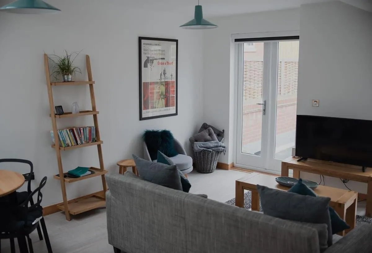 St Benedicts Street Flat with Roof Terrace