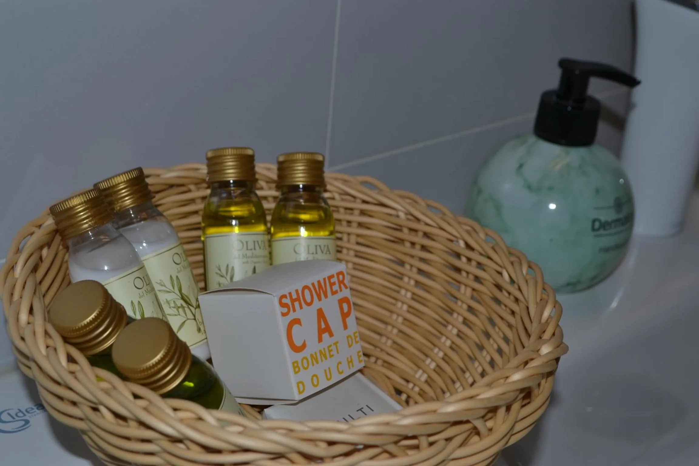 Bathroom in B&B Lobelia-Brugge