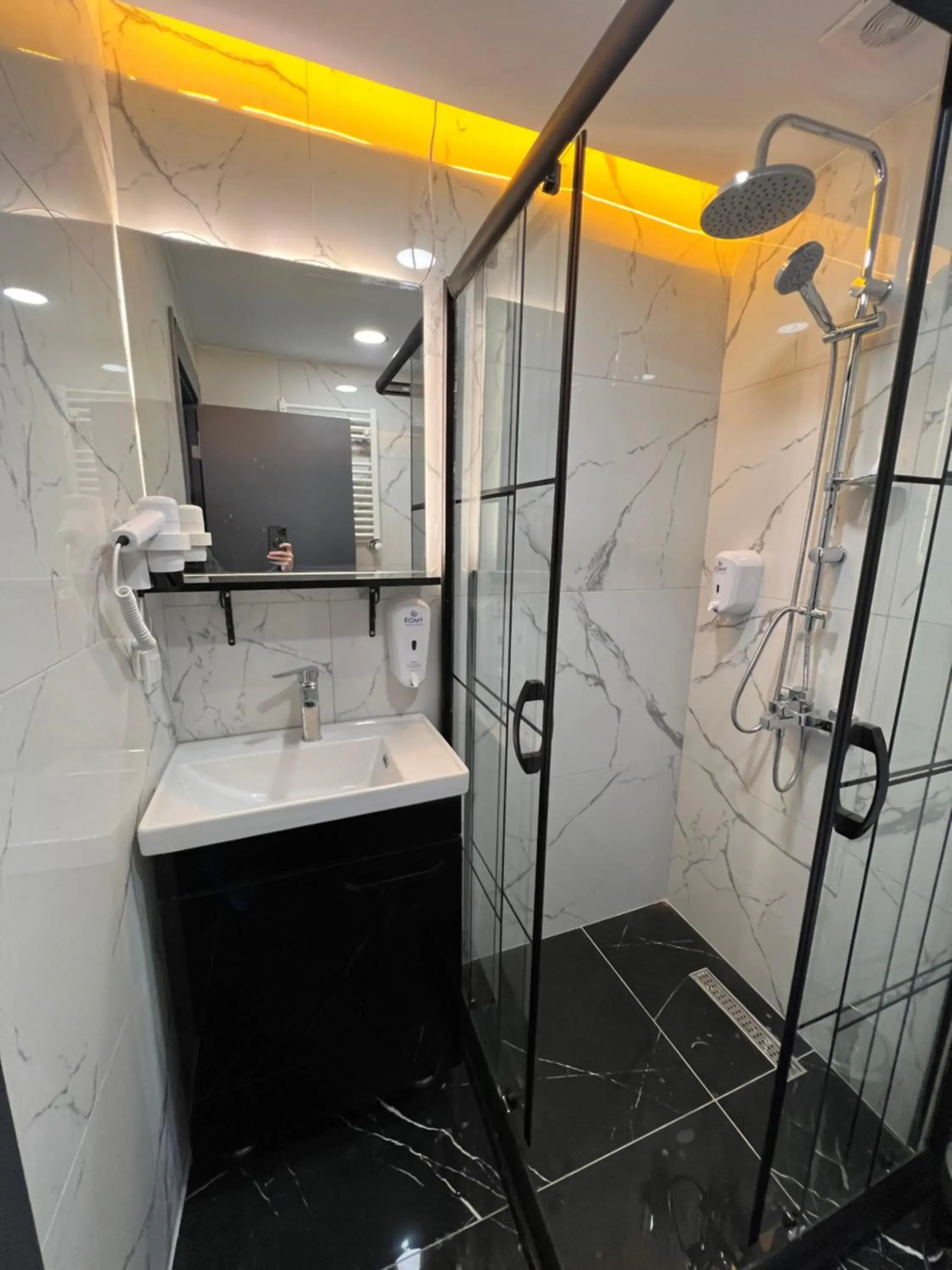 Shower in The Blue Suites Shower in The Blue Suites