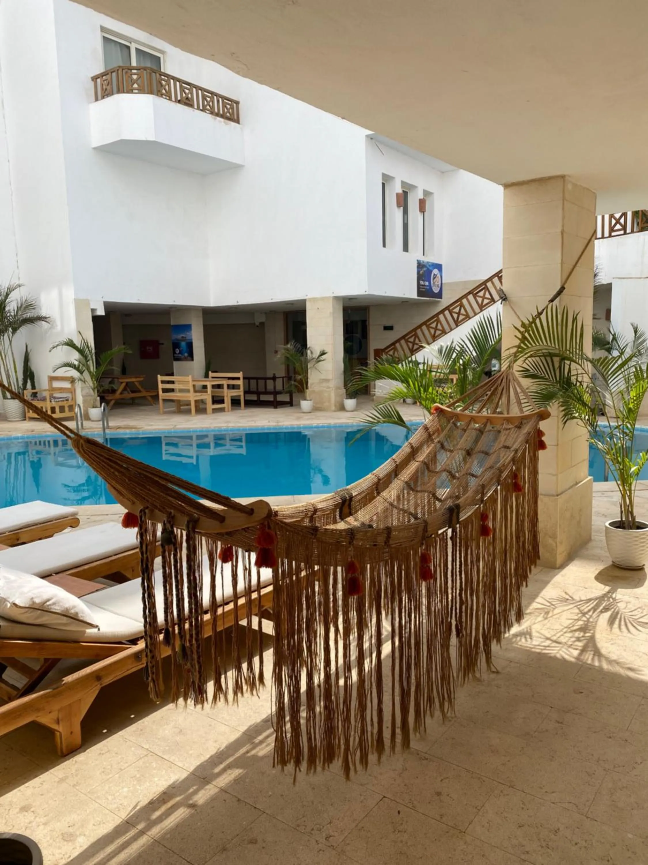 Swimming pool in Blue Vision Diving Hotel