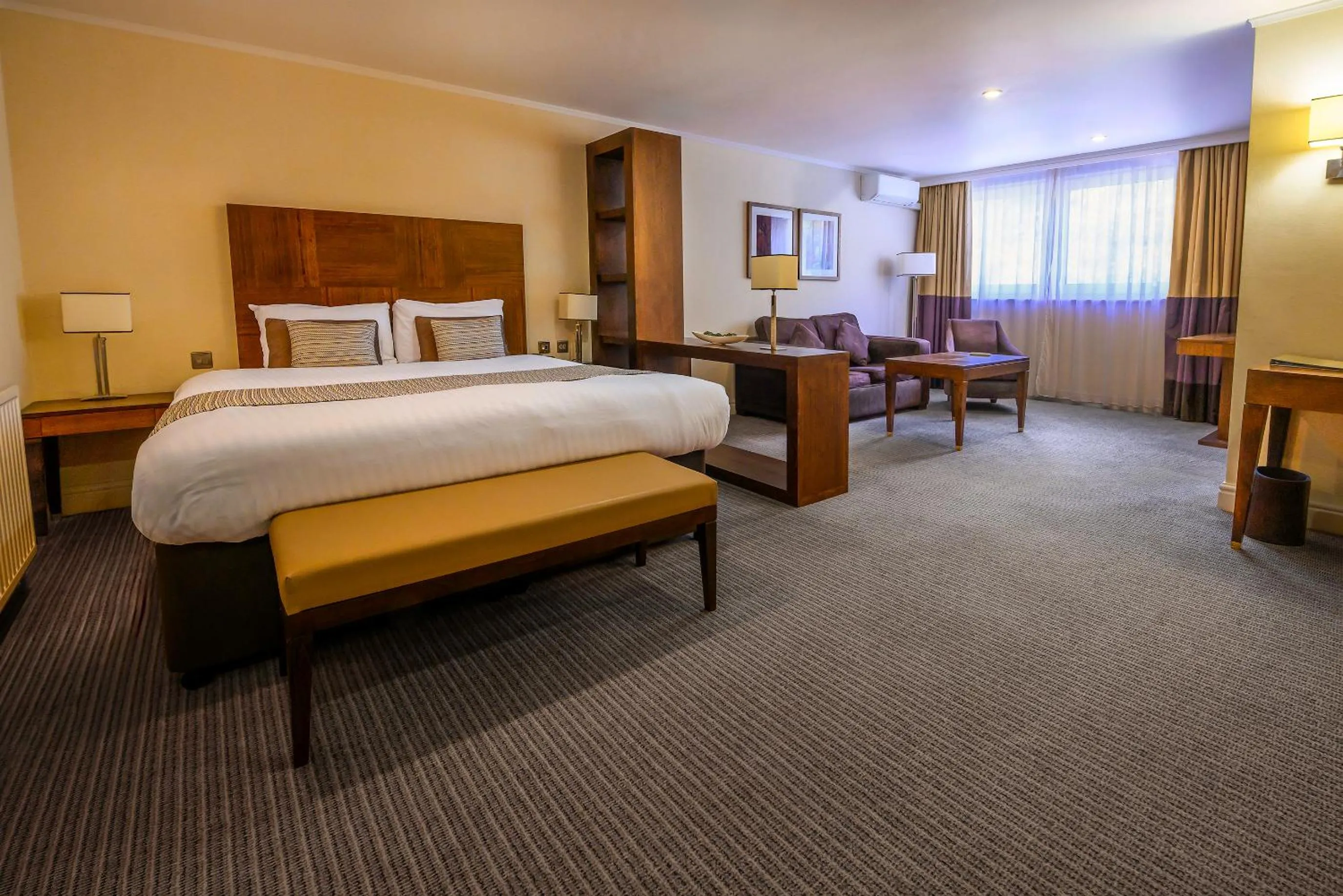 Bedroom, Bed in Regency Park Hotel, Health Club & Spa