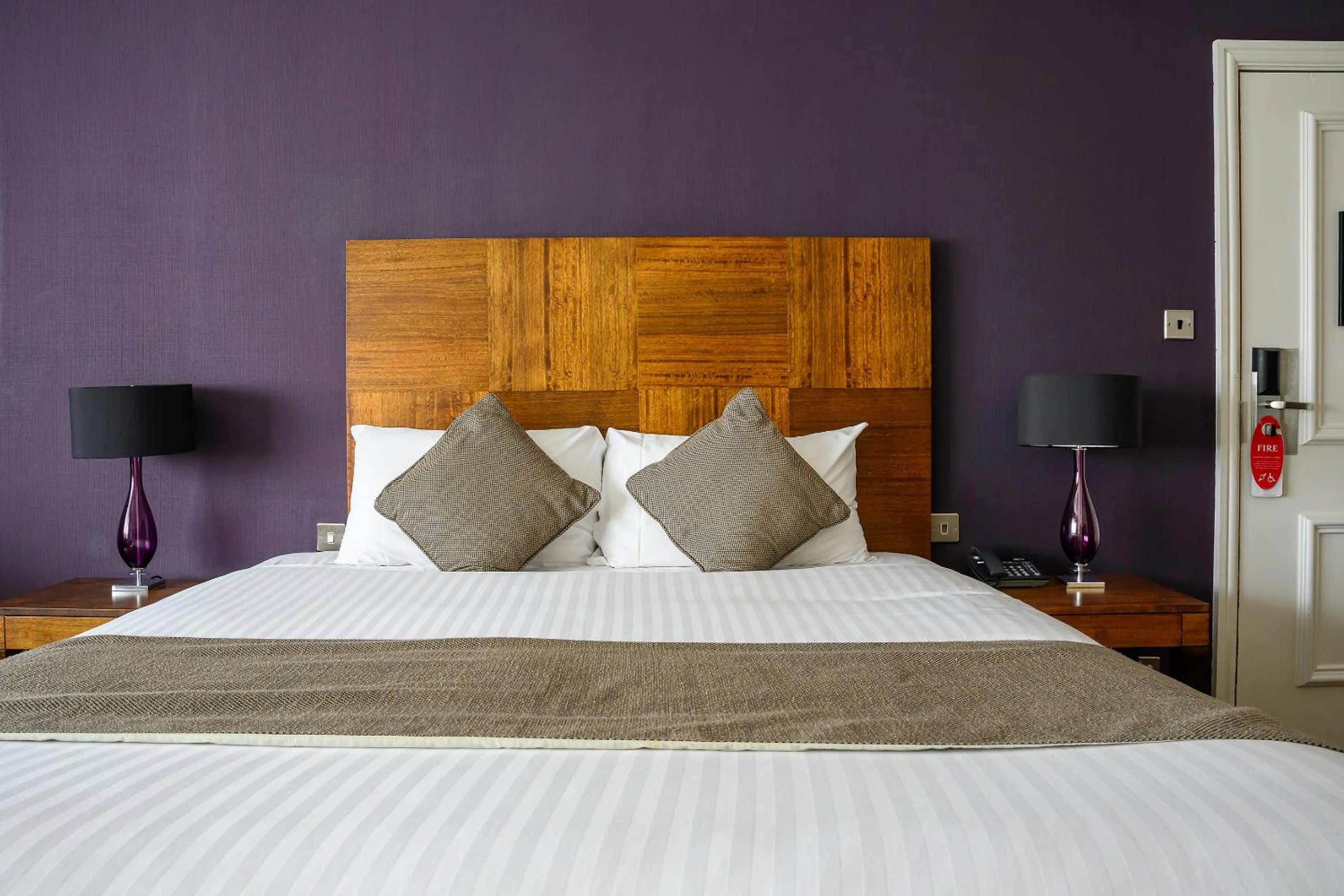 Bedroom, Bed in Regency Park Hotel, Health Club & Spa