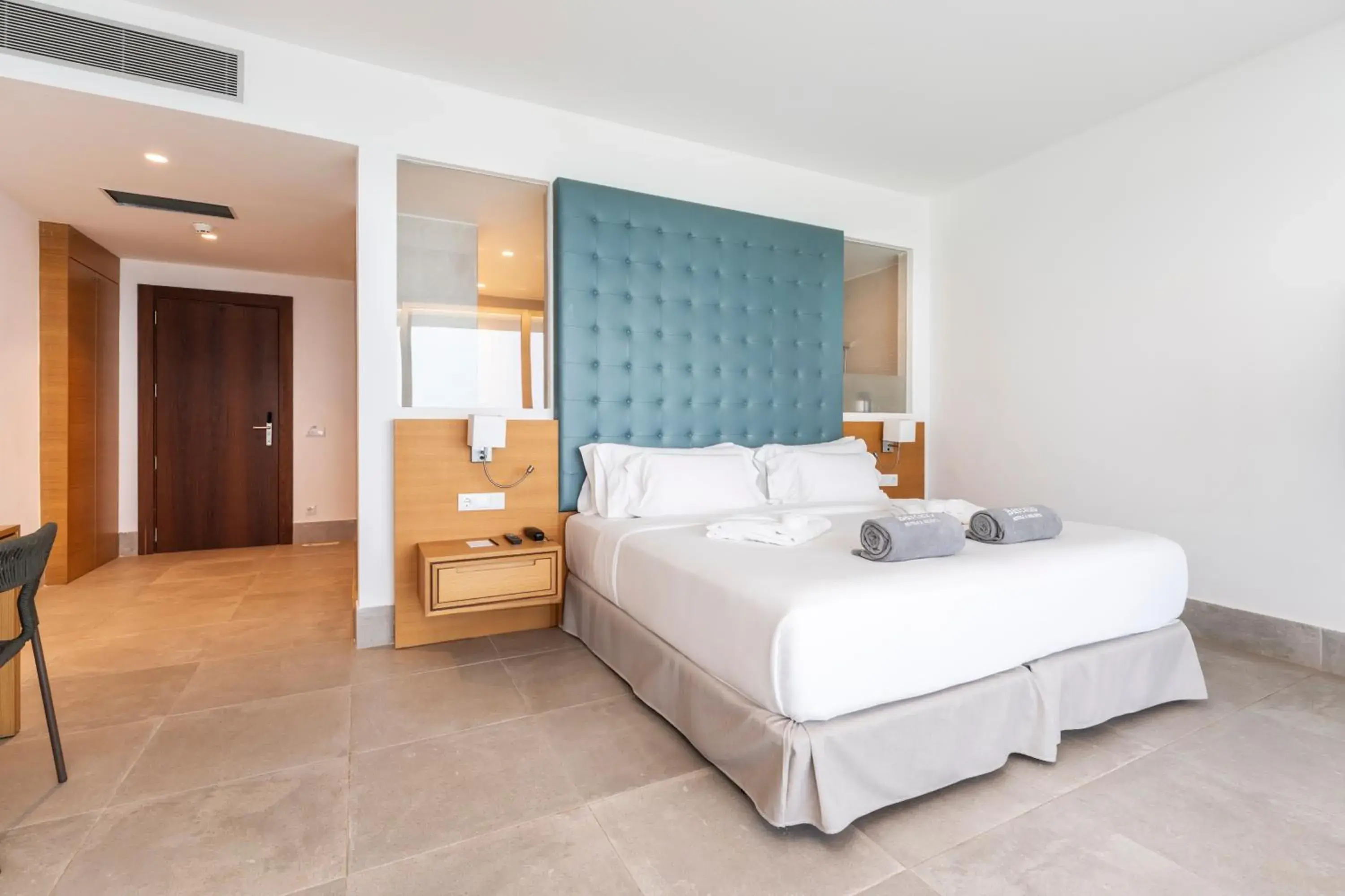 Deluxe Double Room with Sea View in Barceló Praia Cape Verde Deluxe Double Room with Sea View in Barceló Praia Cape Verde