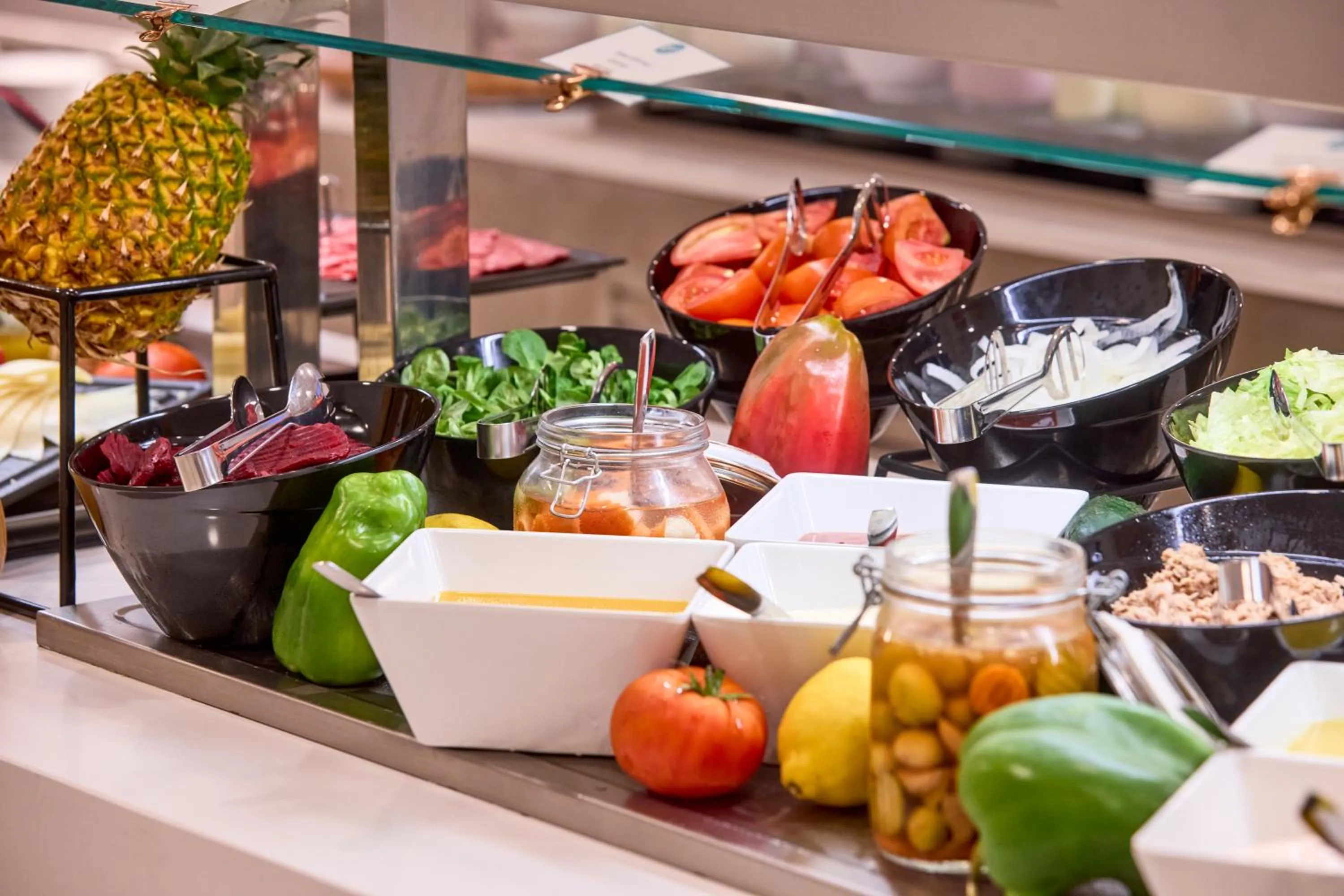 Food and drinks in AHOI! Urban Beach