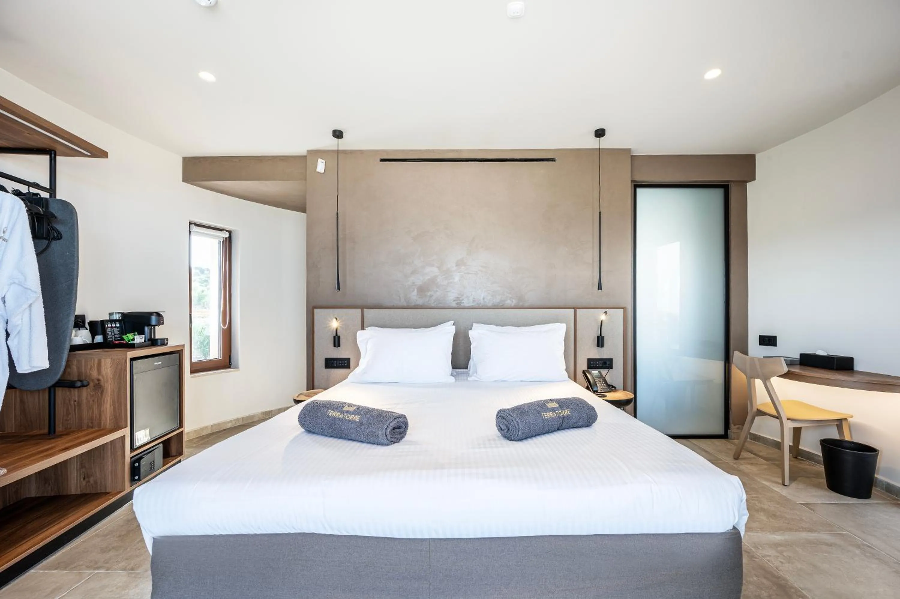 Bedroom, Bed in TERRATORRE