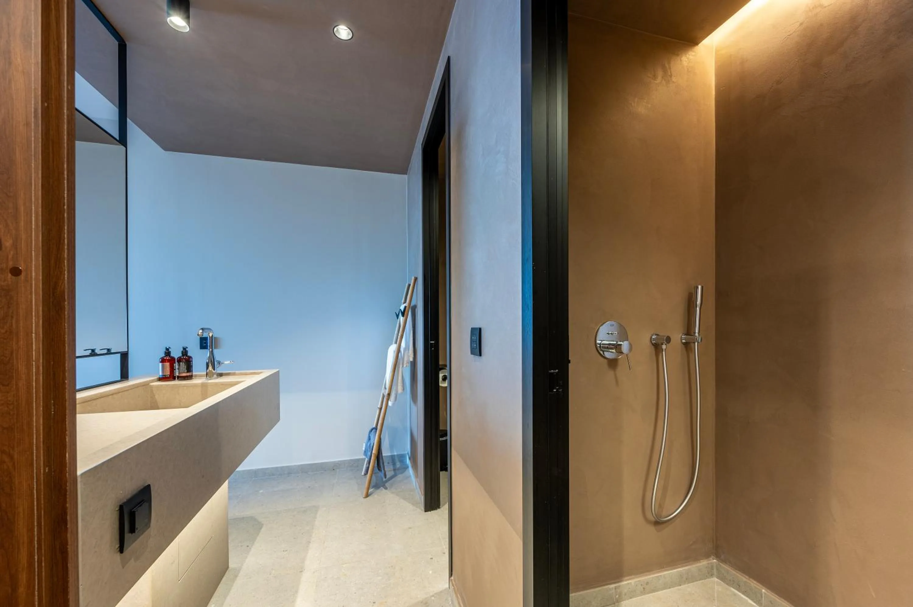 Bathroom in TERRATORRE