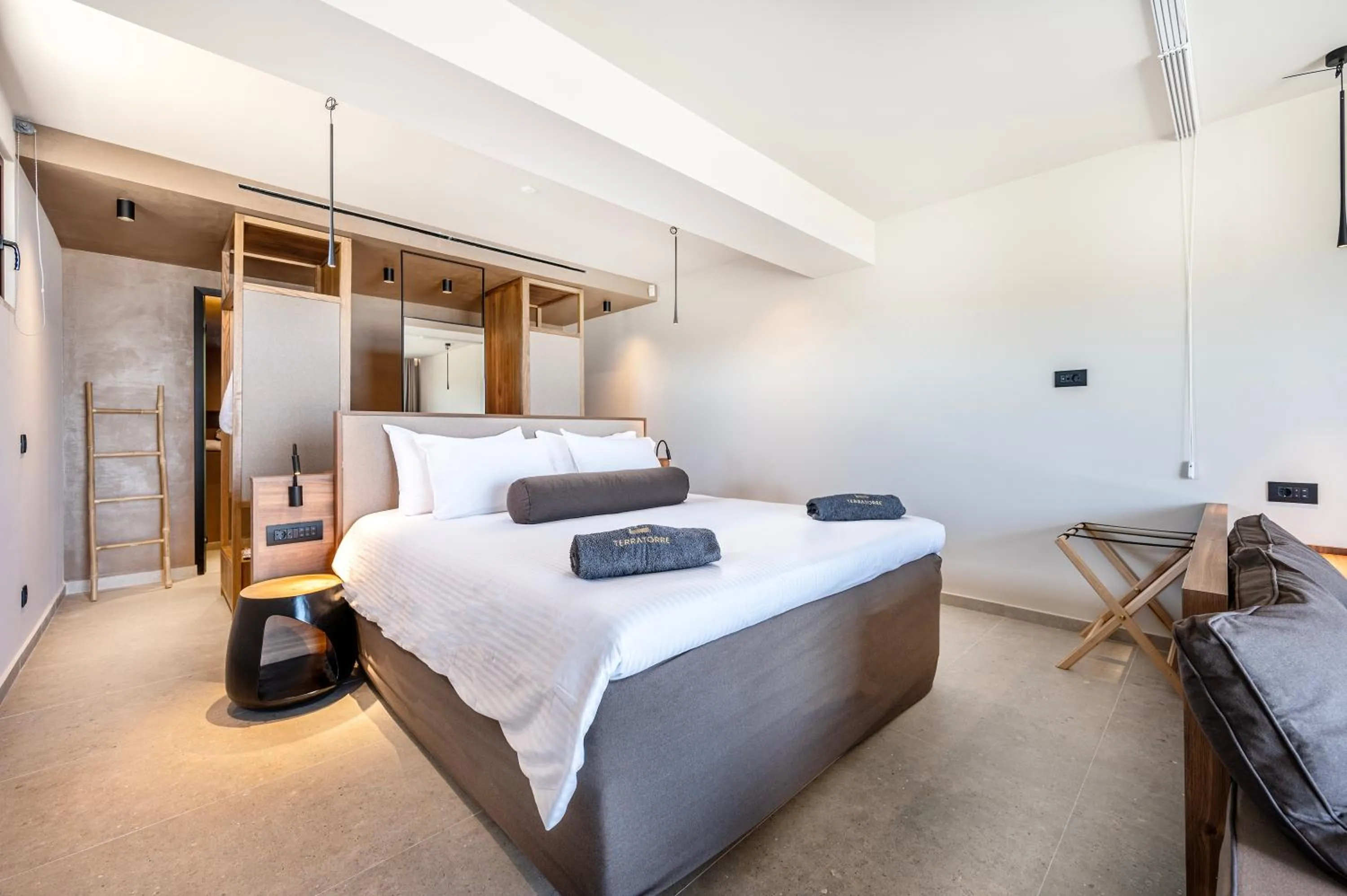 Bedroom, Bed in TERRATORRE