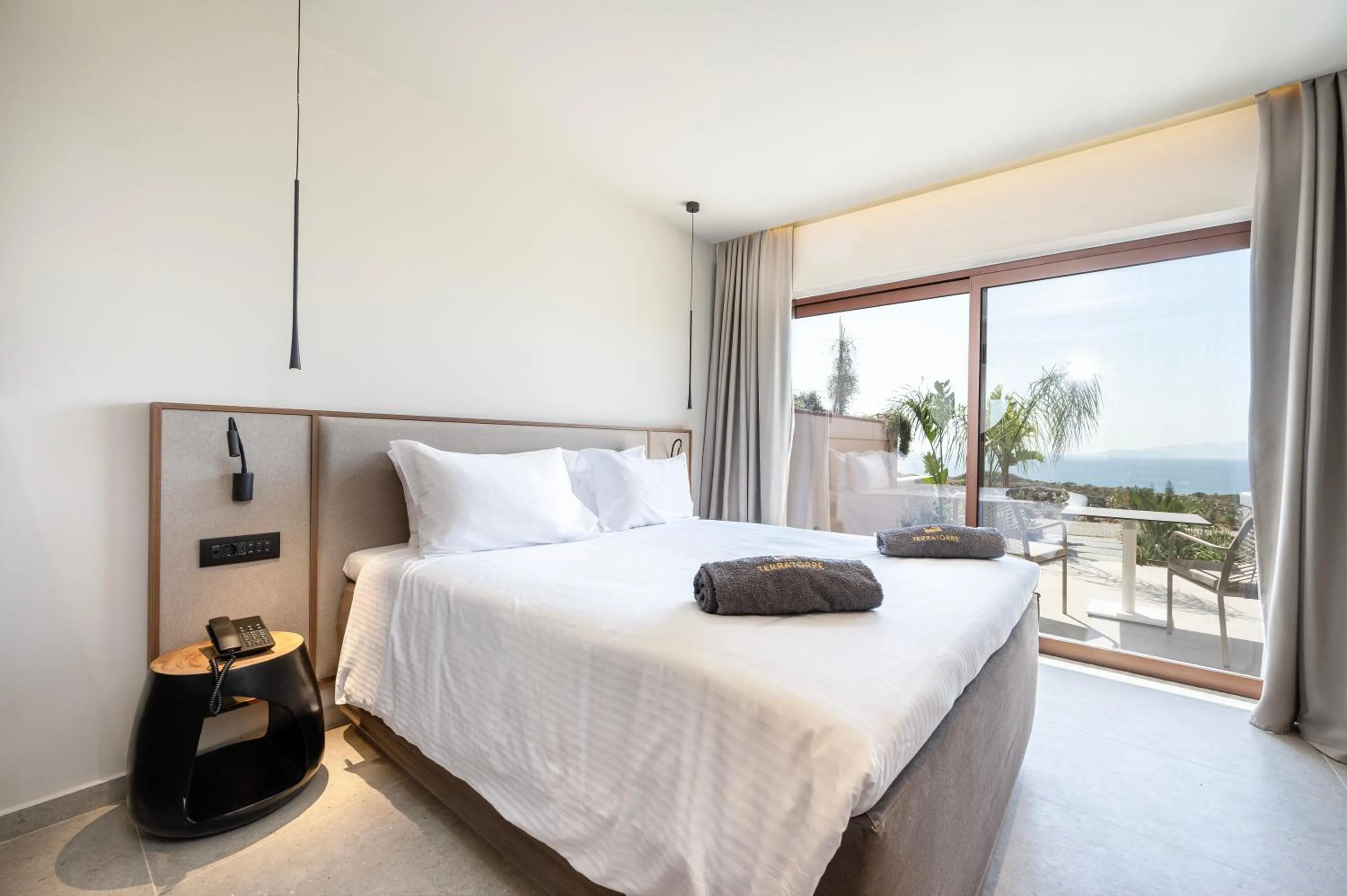 Bedroom, Bed in TERRATORRE