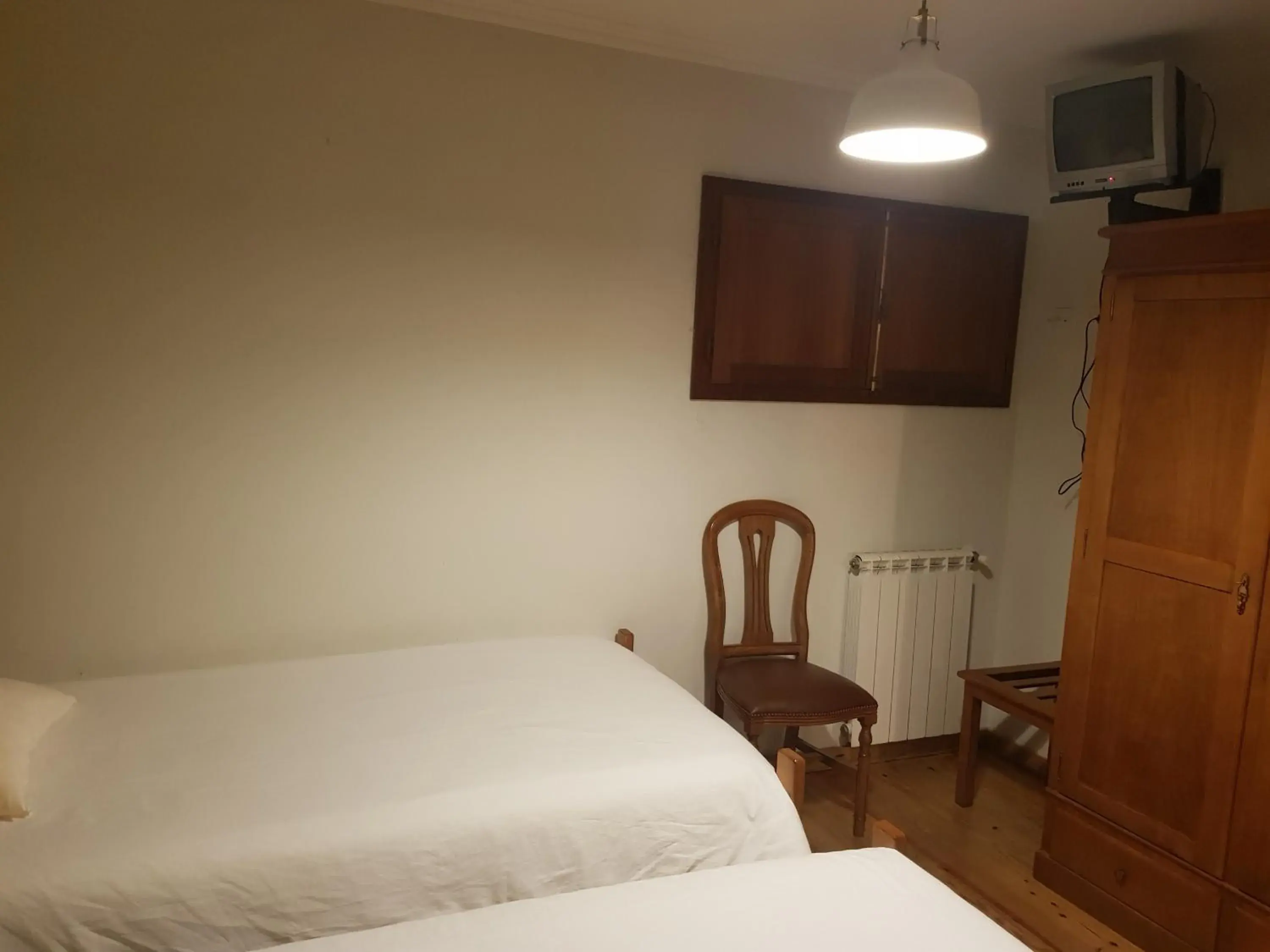 Standard Twin Room in Abrigo da Geira House Standard Twin Room in Abrigo da Geira House