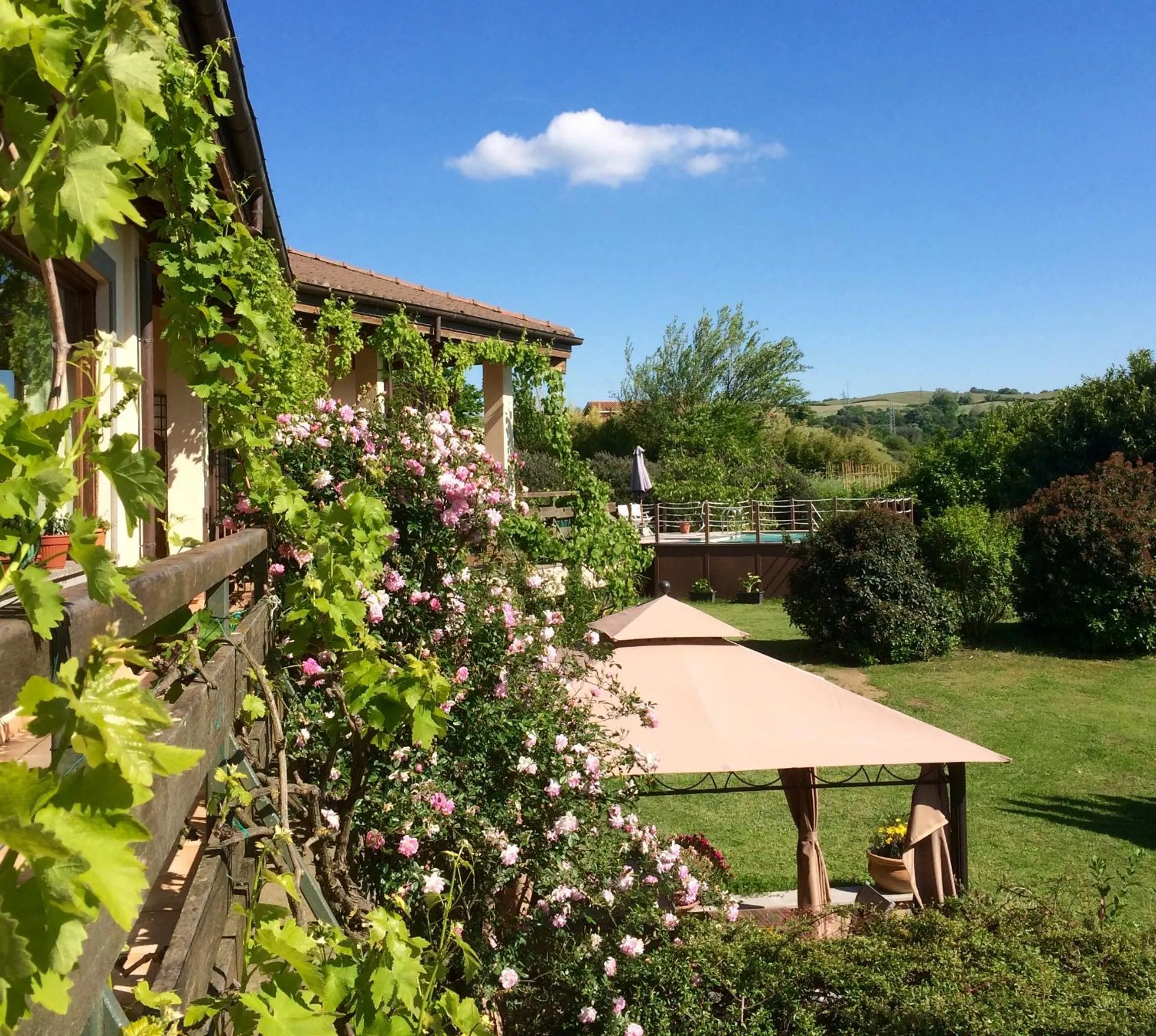 Property building in Holiday home Sellanraa