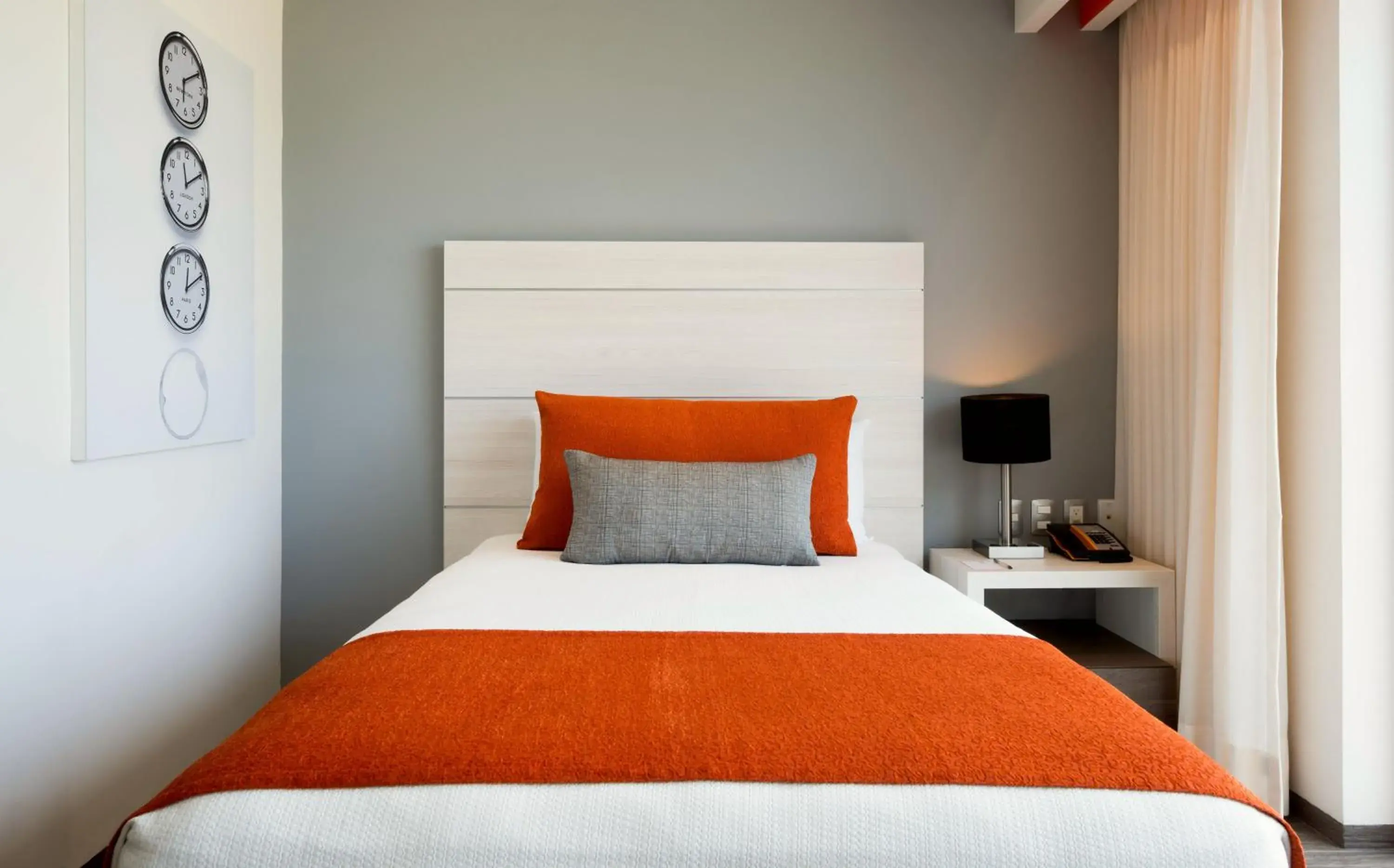 Photo of the whole room, Bed in Real Inn Cancún Photo of the whole room, Bed in Real Inn Cancún