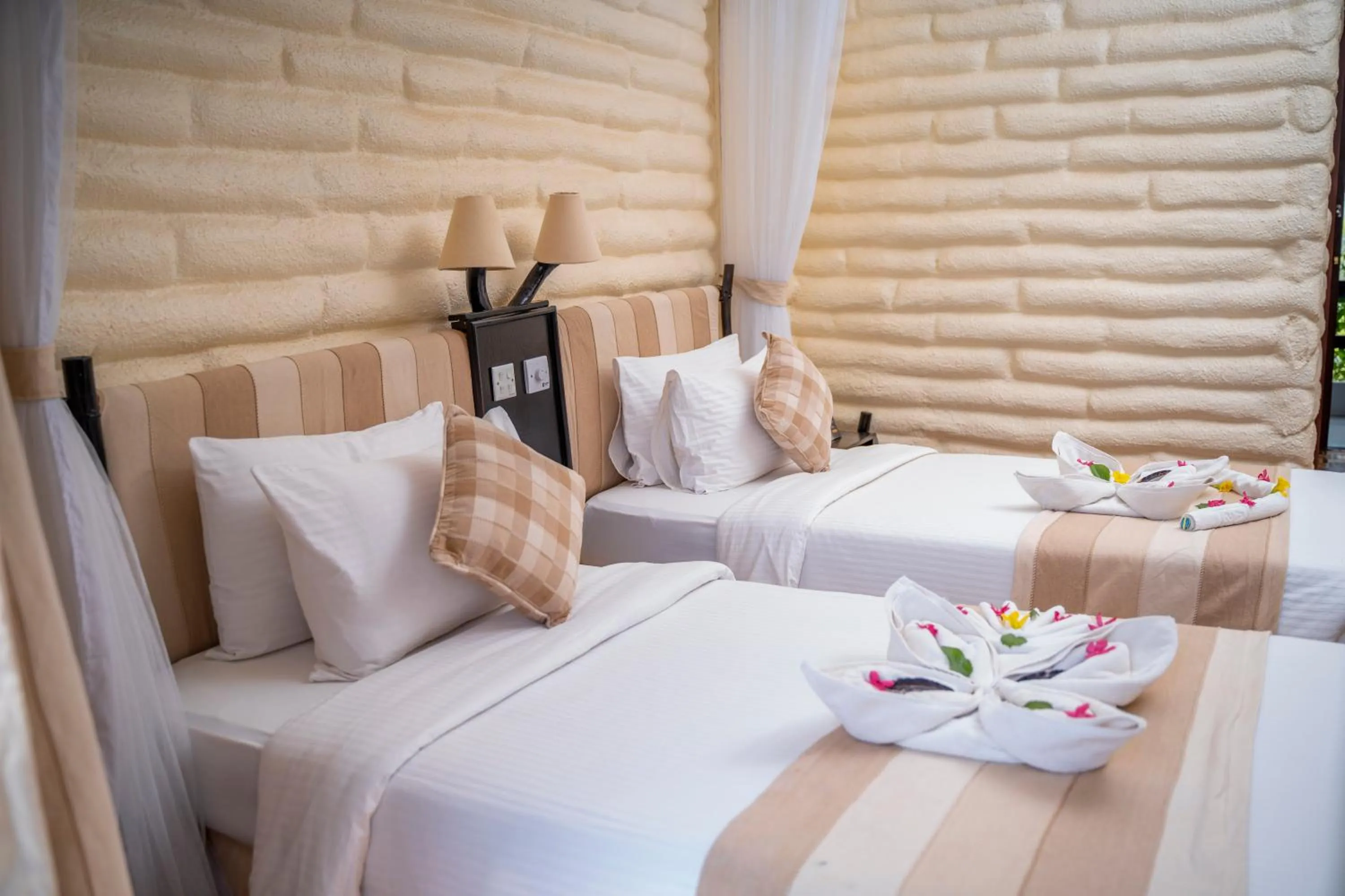 Balcony/Terrace, Bed in Taita Hills Safari Resort & Spa