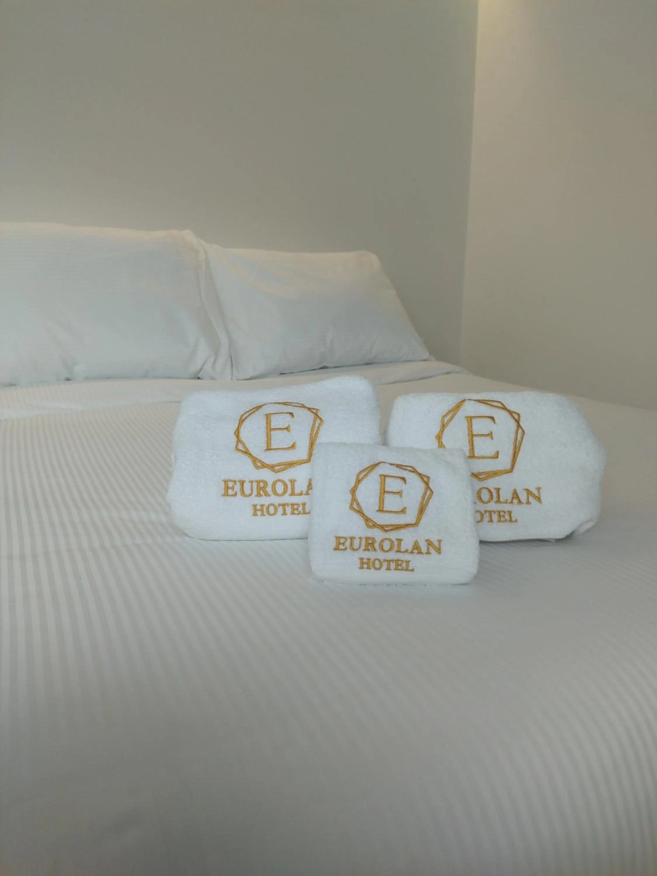 Property logo or sign, Bed in Eurolan 72