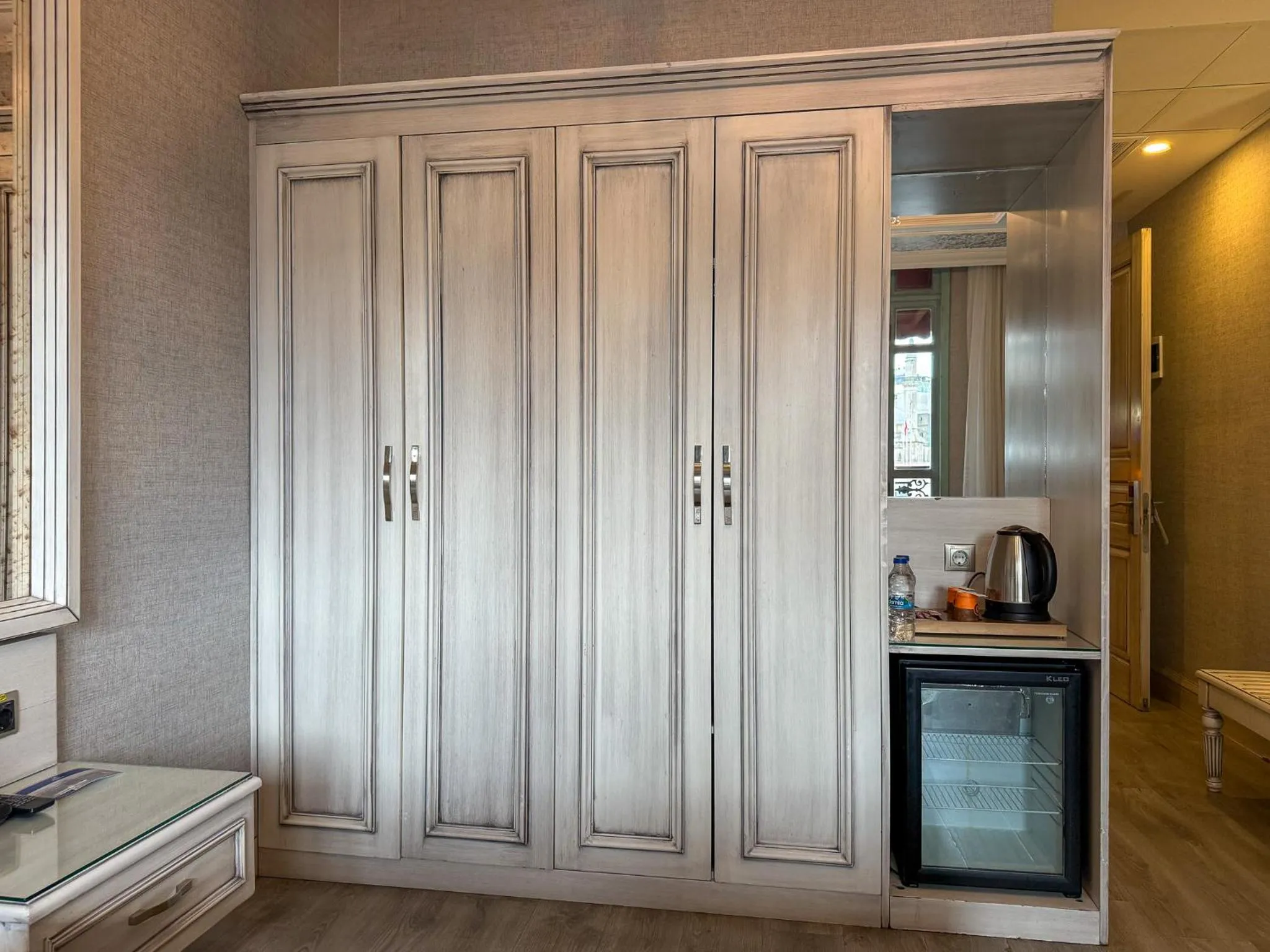 minibar in Manesol Old City Bosphorus