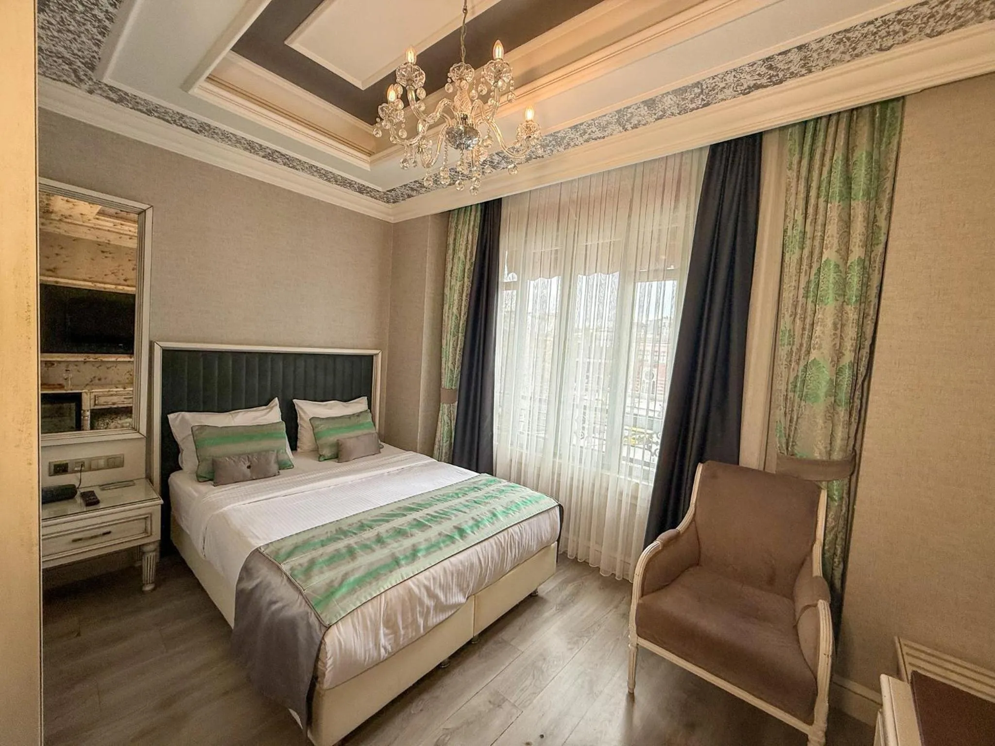 Bed in Manesol Old City Bosphorus