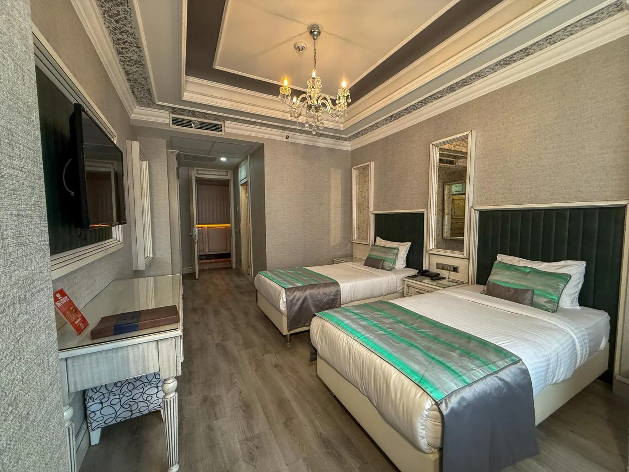 Bed in Manesol Old City Bosphorus