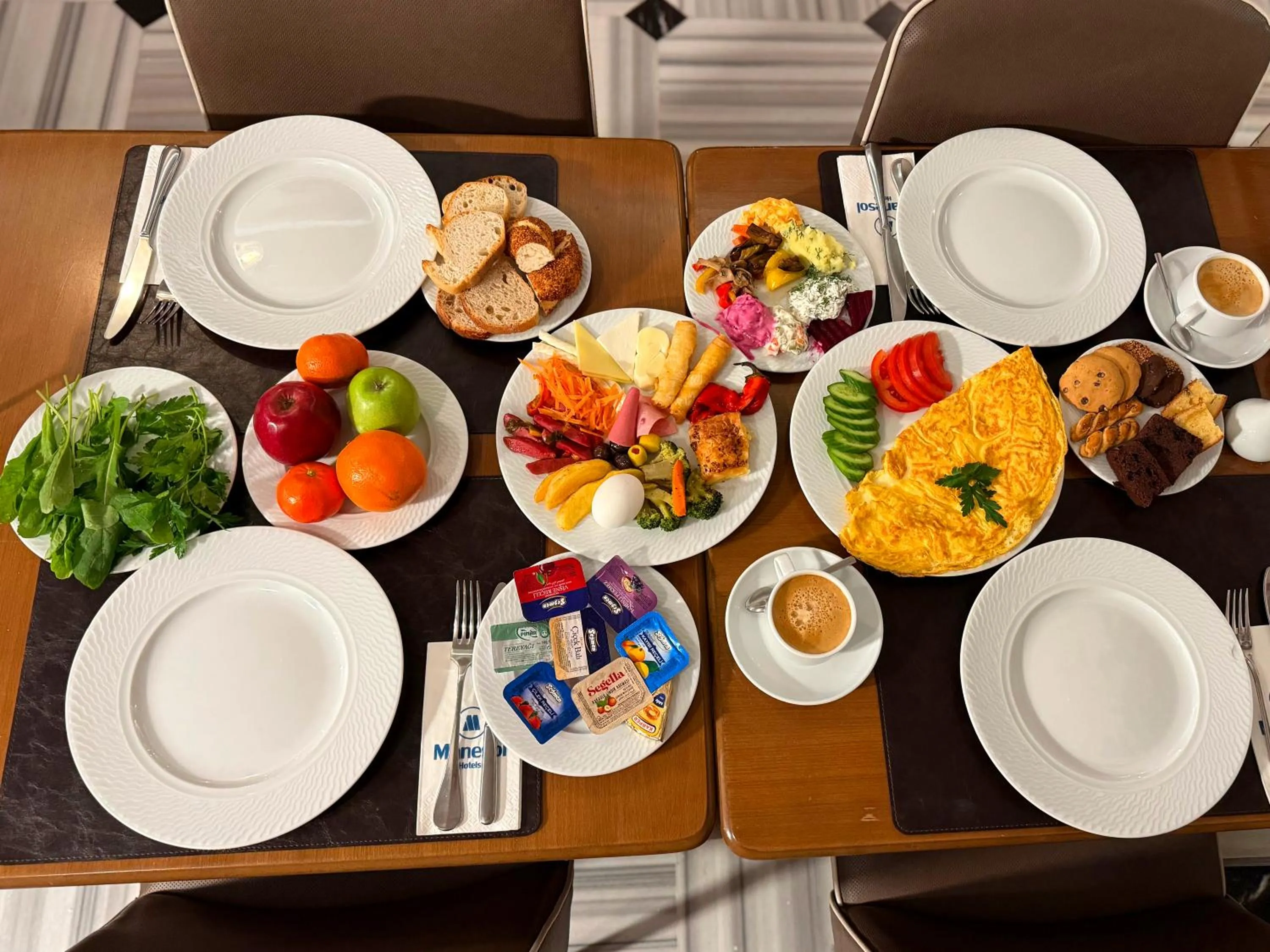 Breakfast in Manesol Old City Bosphorus