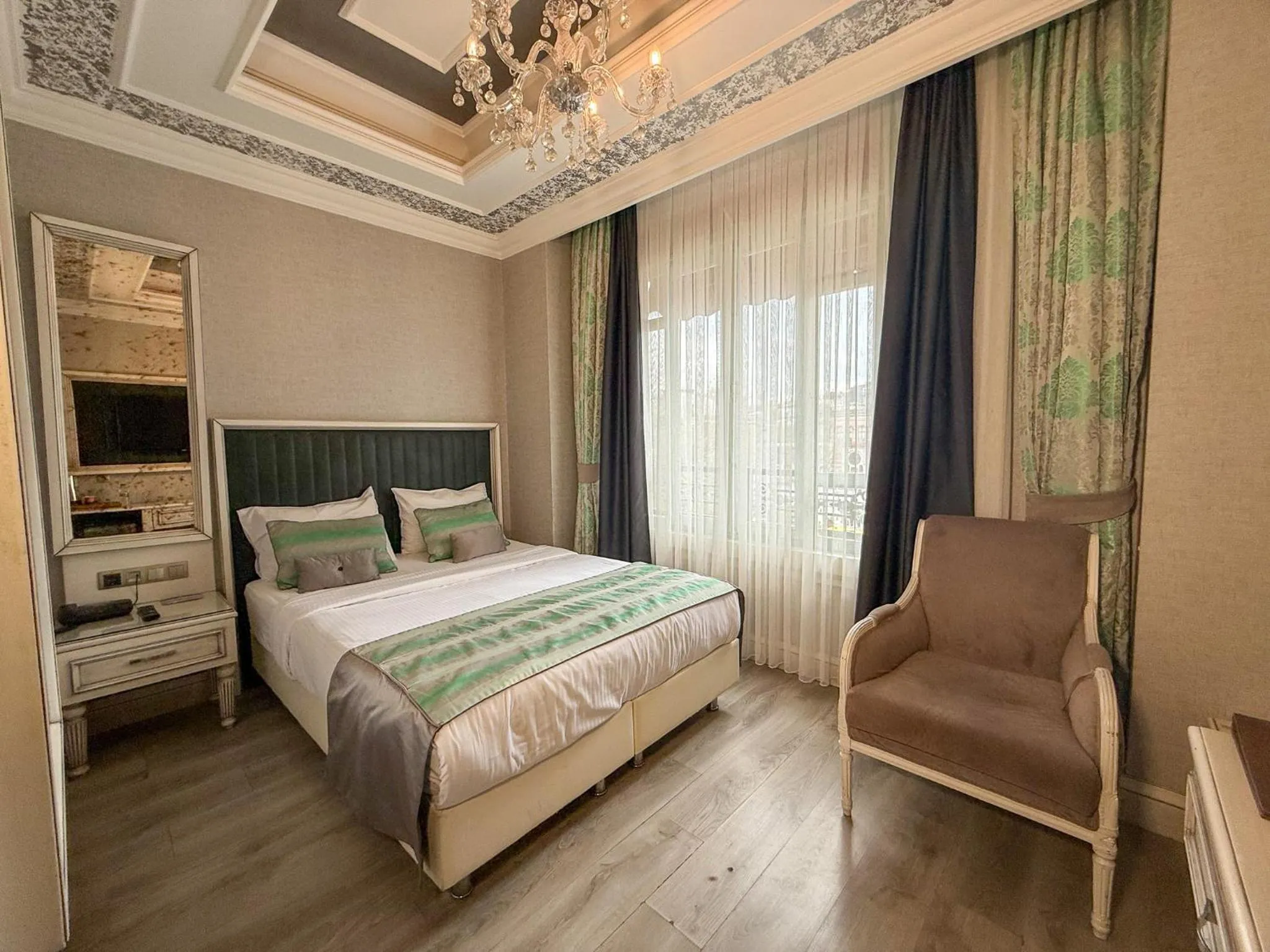 Bed in Manesol Old City Bosphorus