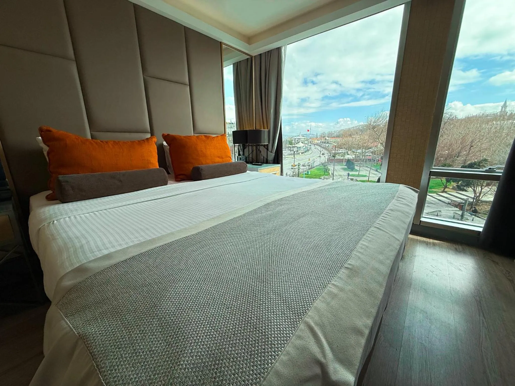 Bed in Manesol Old City Bosphorus