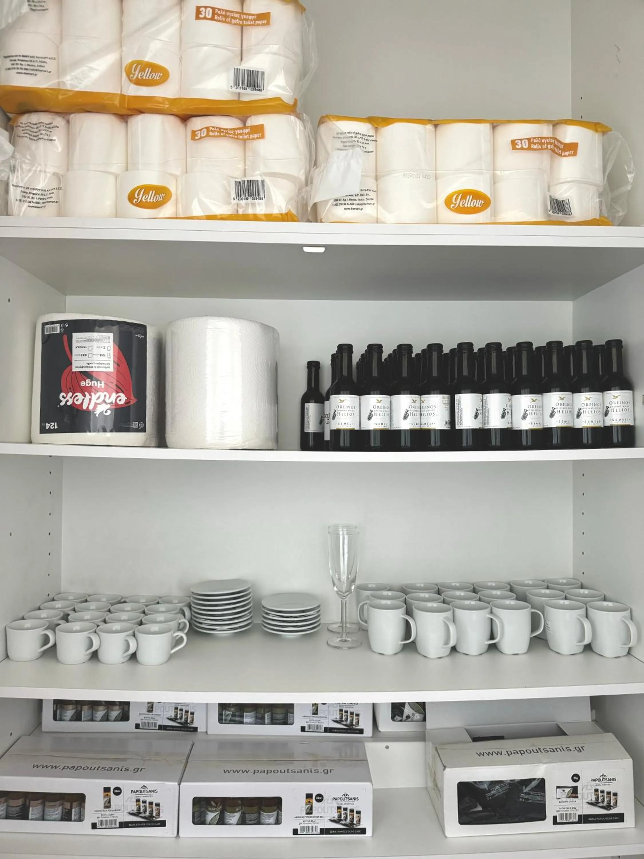 Coffee/tea facilities in Voulis Best Global Home