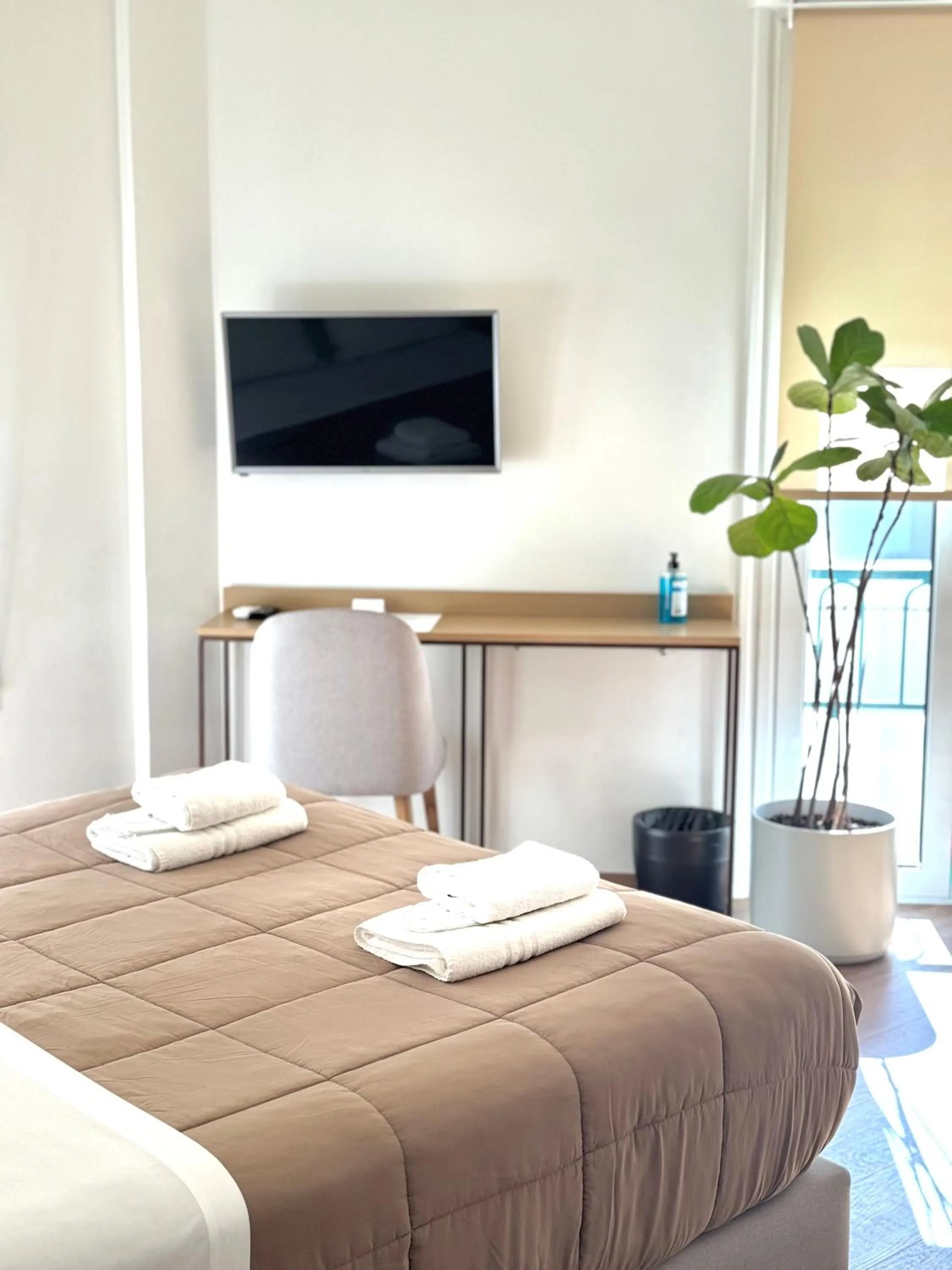 Bed in Voulis Best Global Home