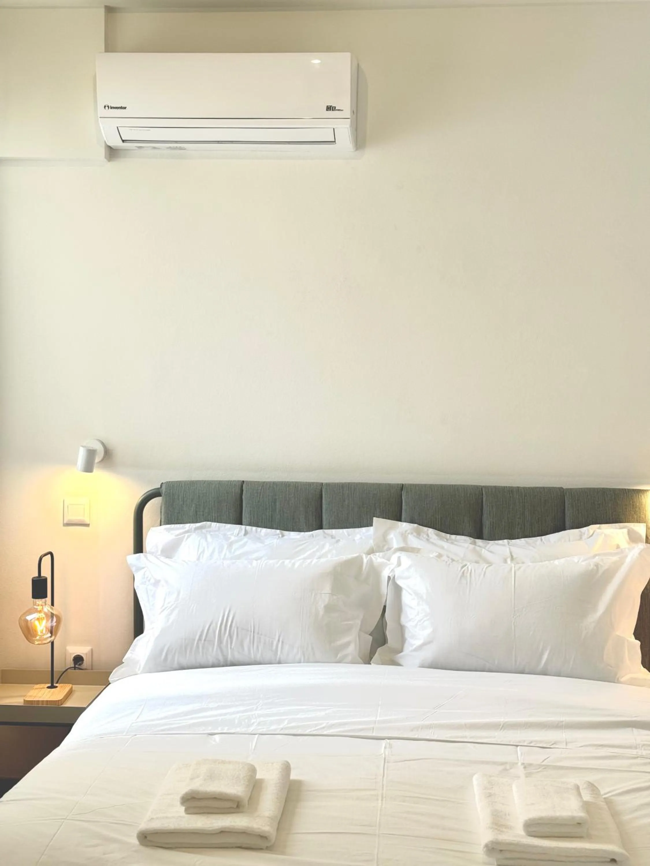 Bed in Voulis Best Global Home