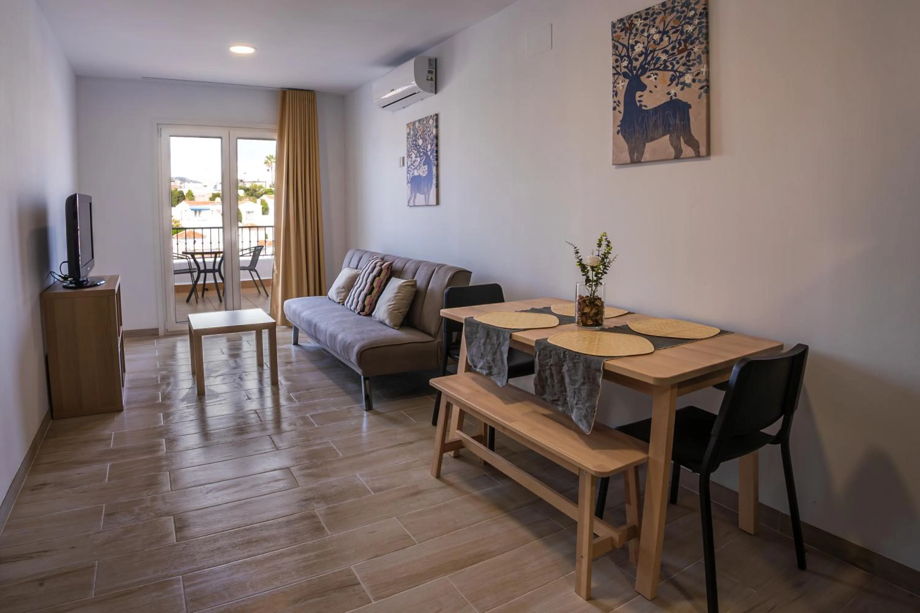 Apartamentos Turisticos José Cruz