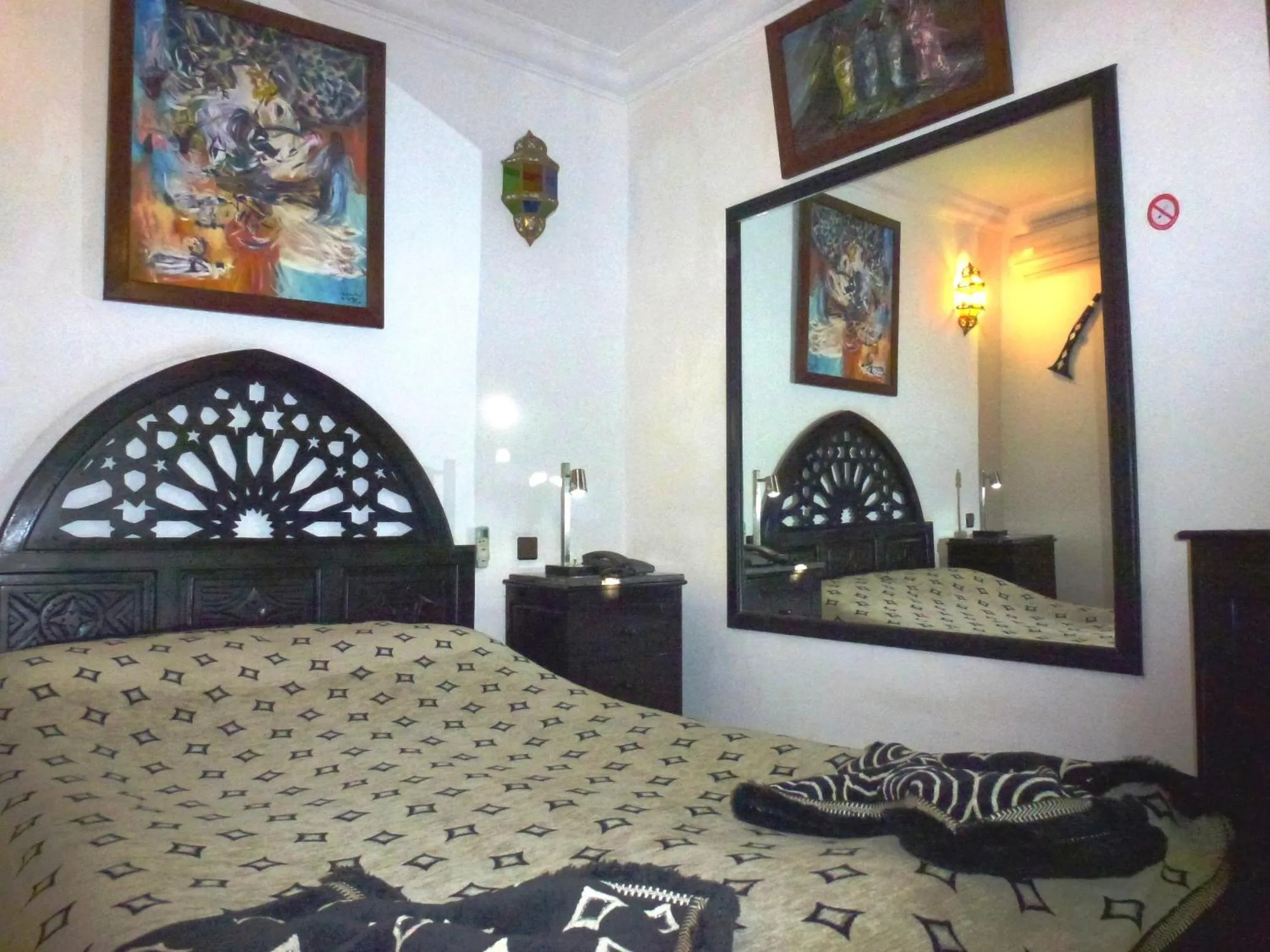 Bedroom, Bed in Ryad Laârouss
