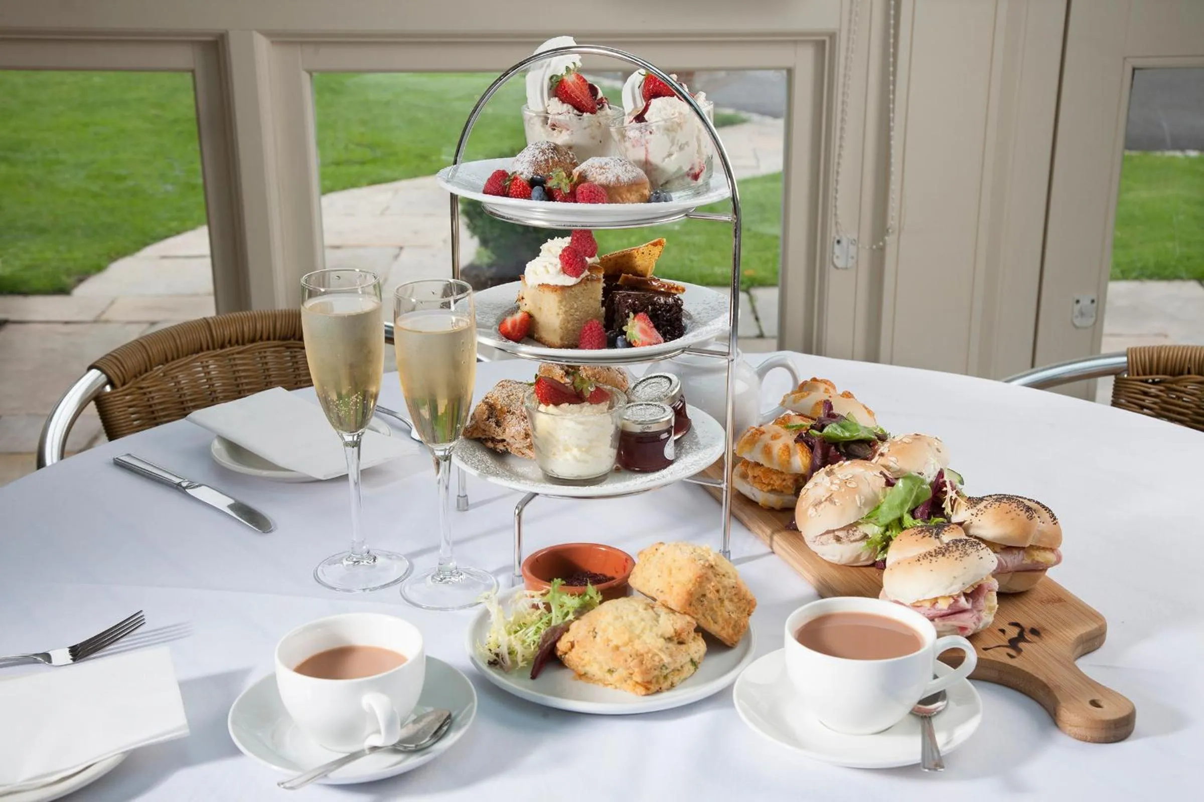 Restaurant/places to eat in Black Horse Beamish