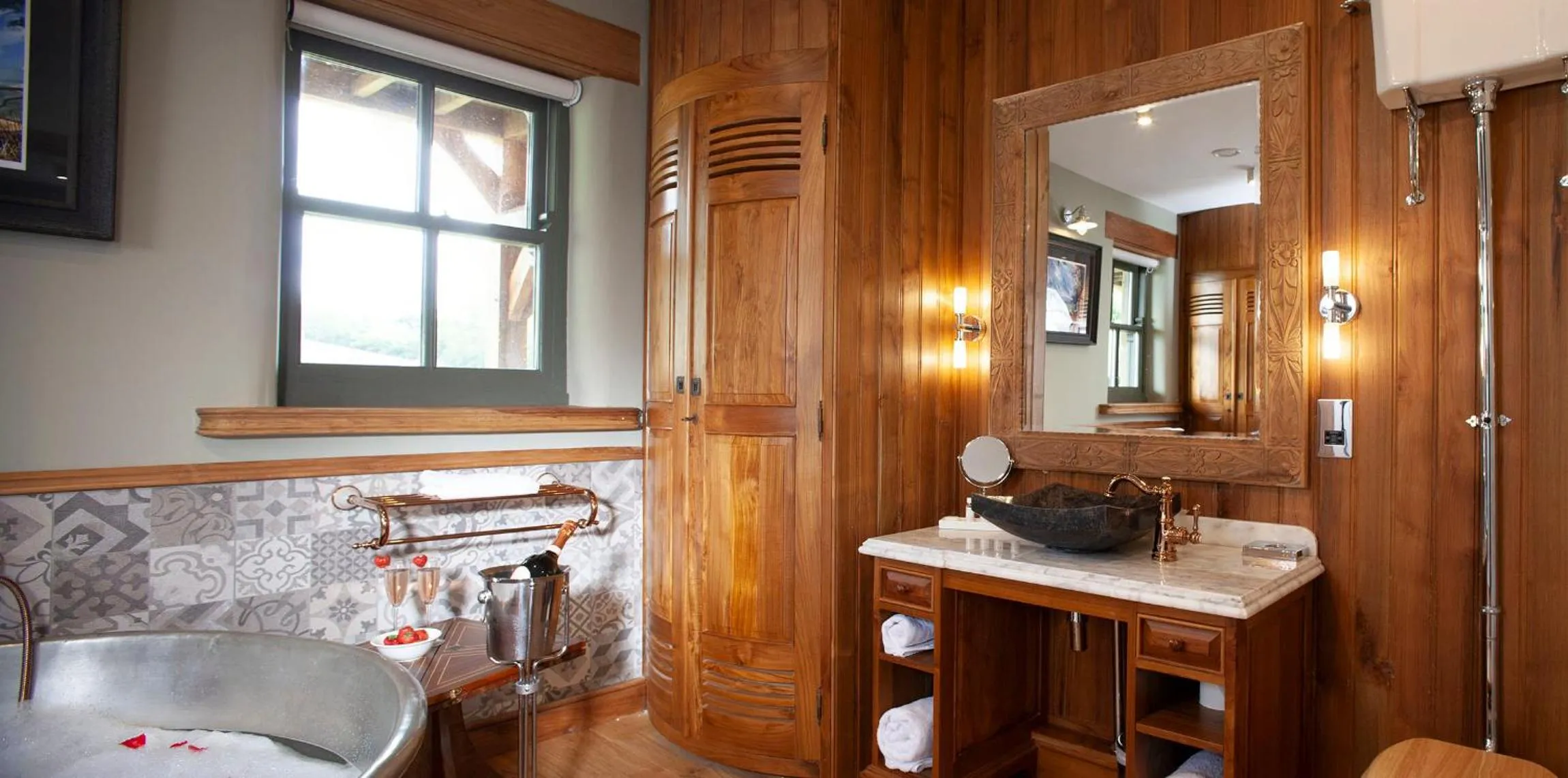 Bathroom in Black Horse Beamish