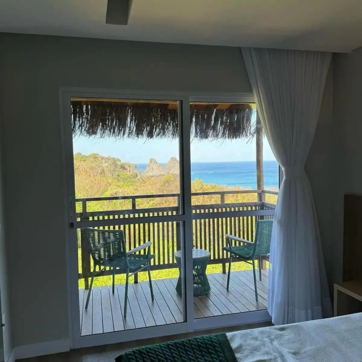 View (from property/room), Bed in Pousada Divino Morro