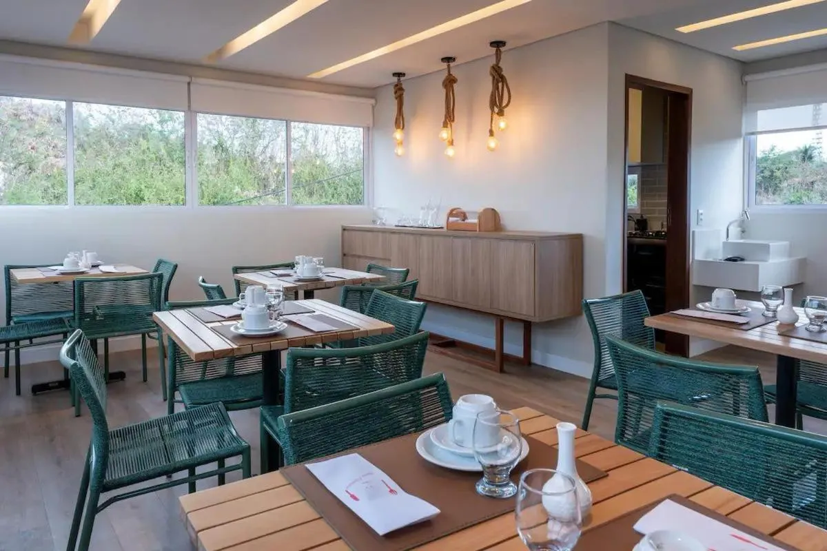 Restaurant/places to eat in Pousada Divino Morro