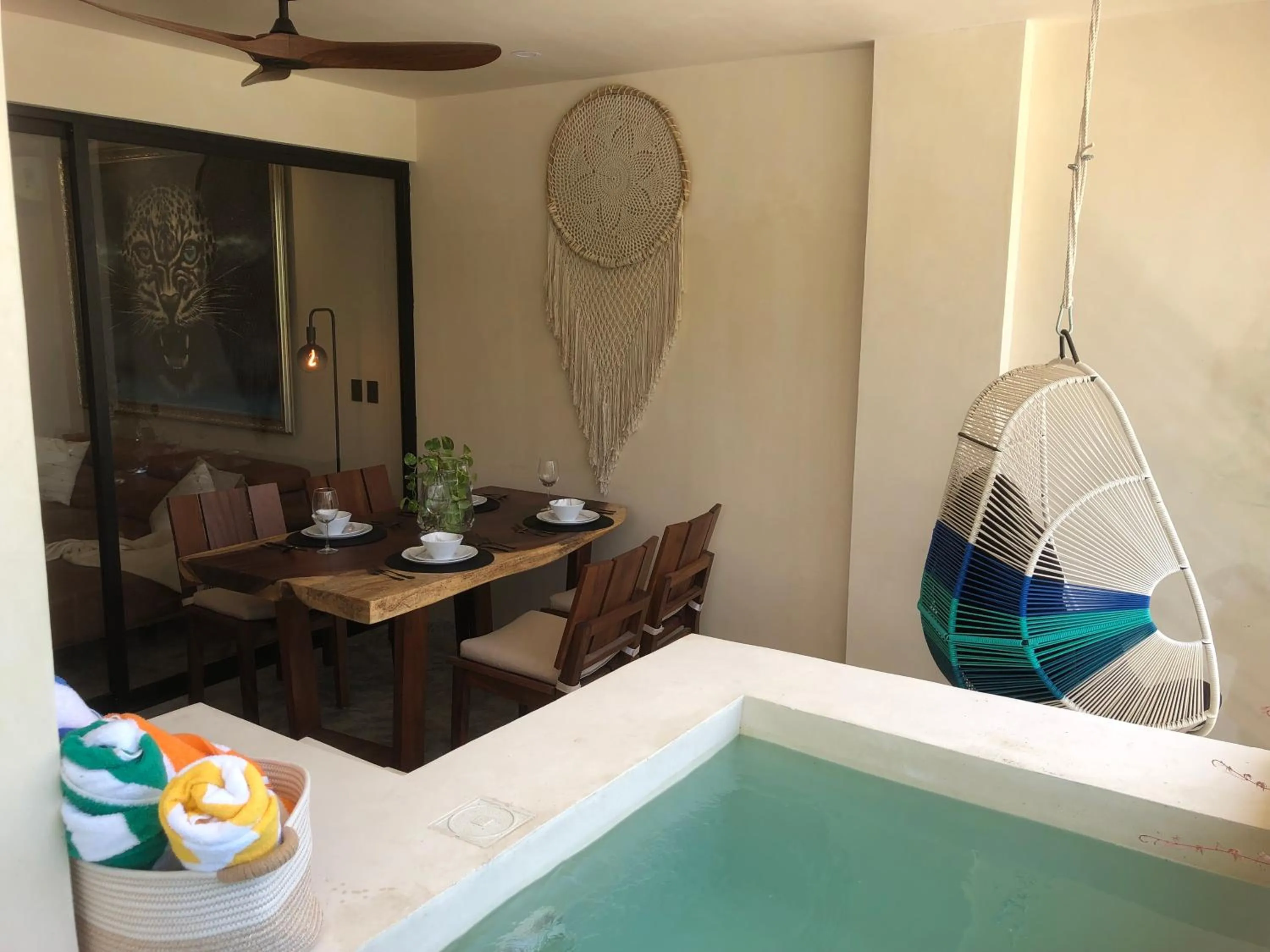 Swimming pool in Condominio Talulah Living Tulum