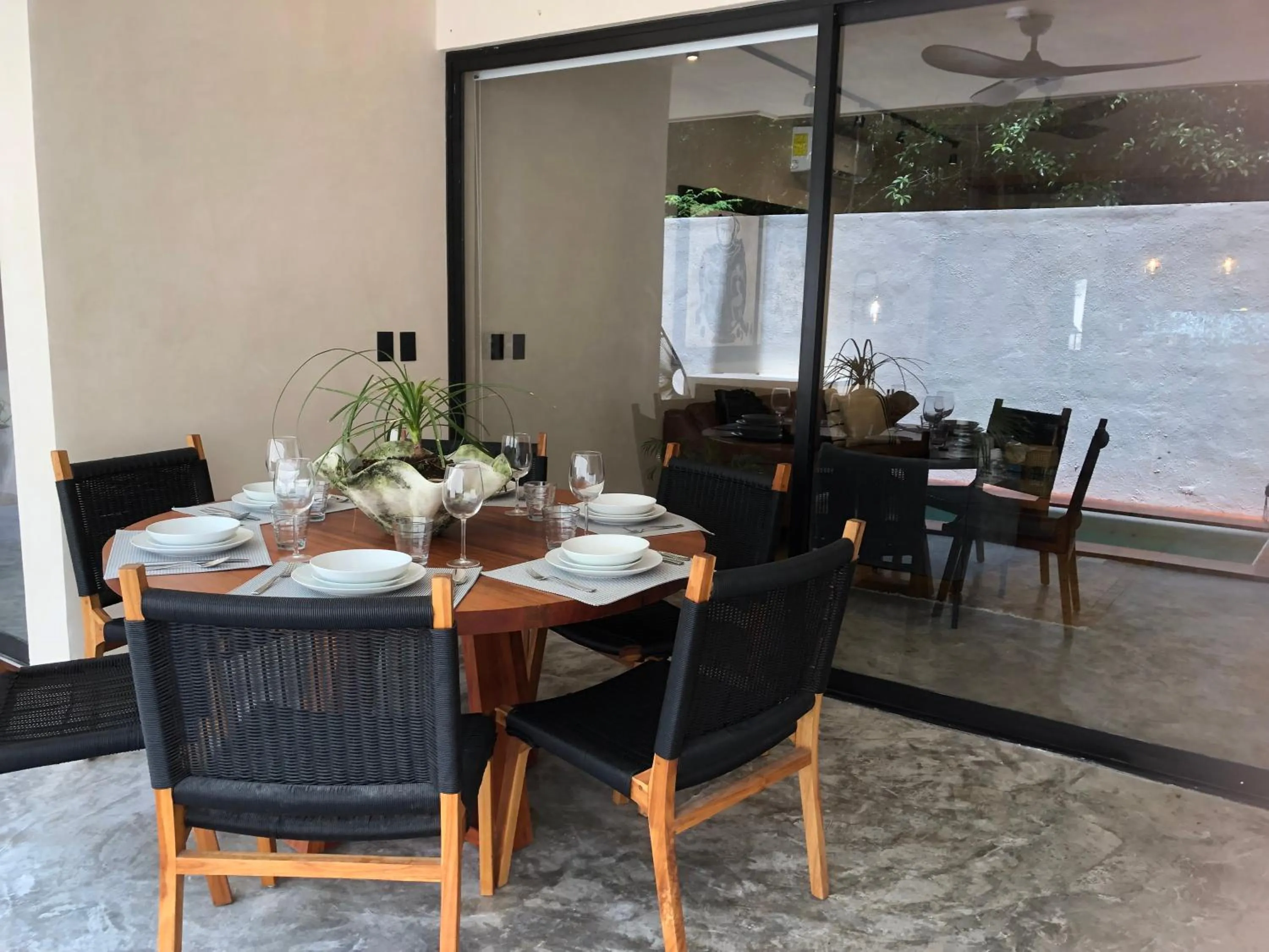Dining area in Condominio Talulah Living Tulum
