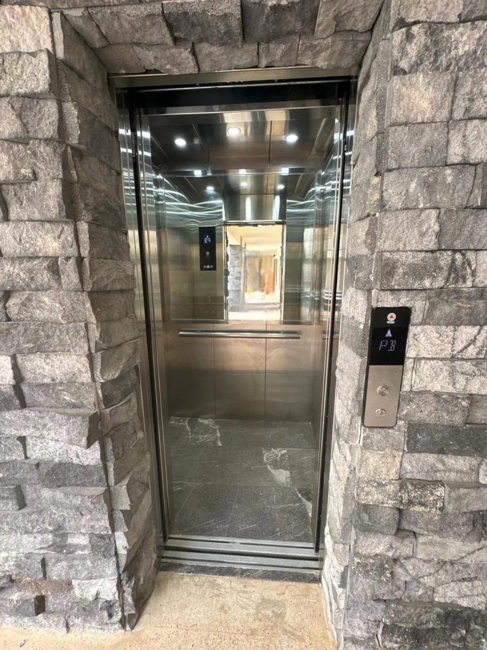 elevator in Condominio Talulah Living Tulum