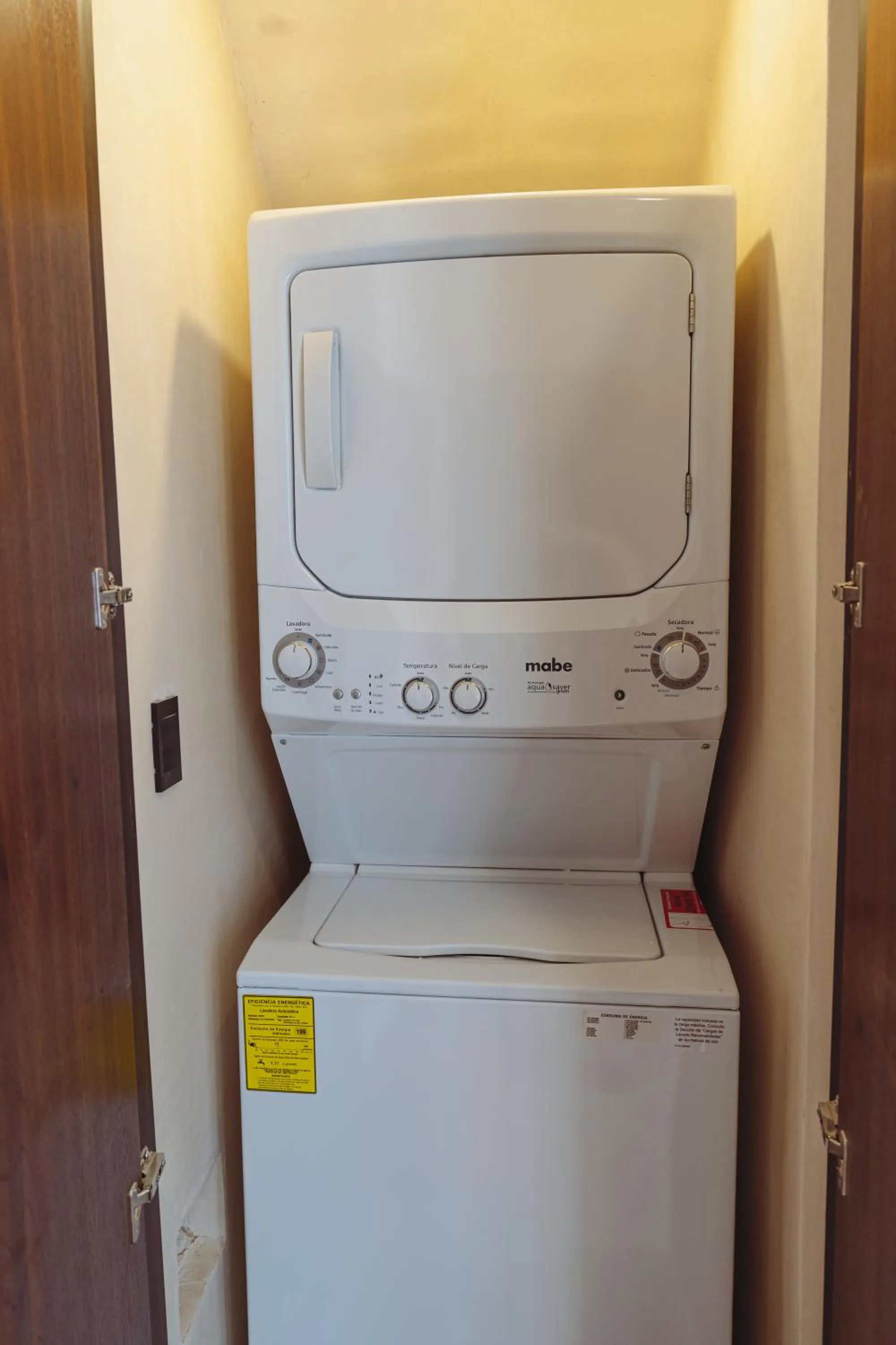 washing machine in Condominio Talulah Living Tulum