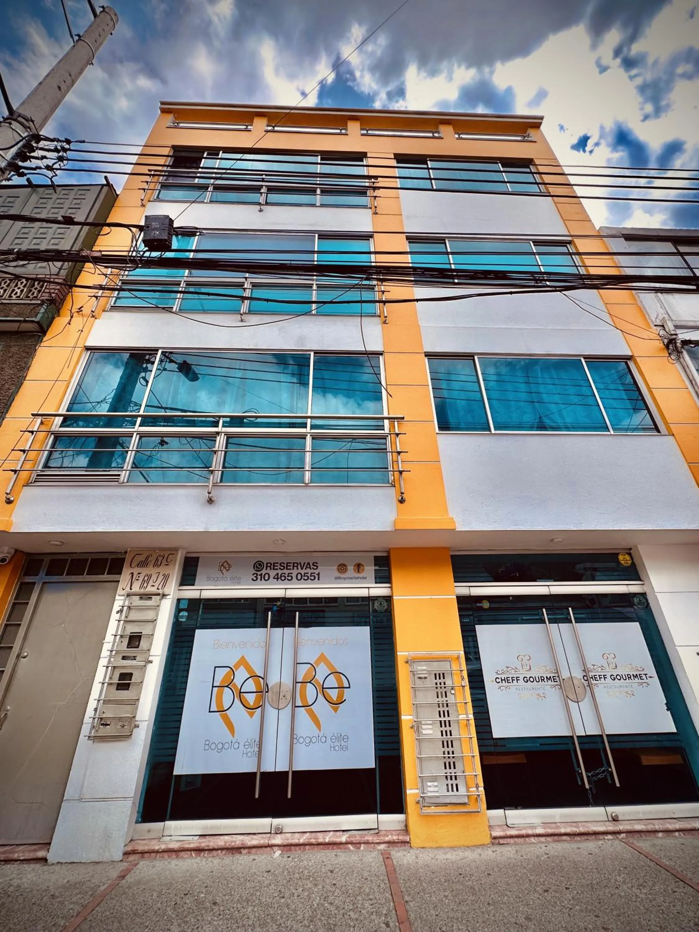 Property building in Bogotá Elite