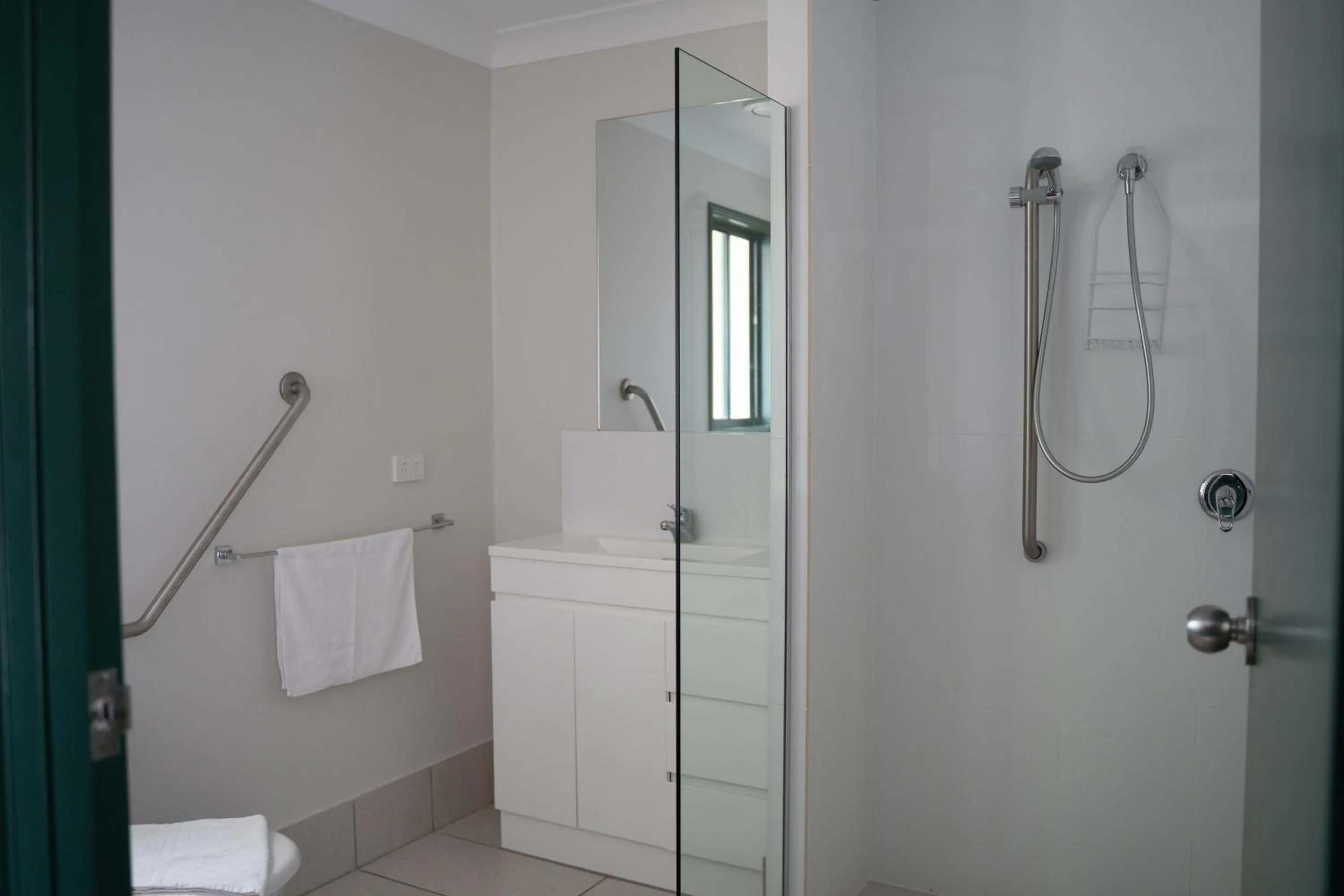 Bathroom in Wallaby Hotel