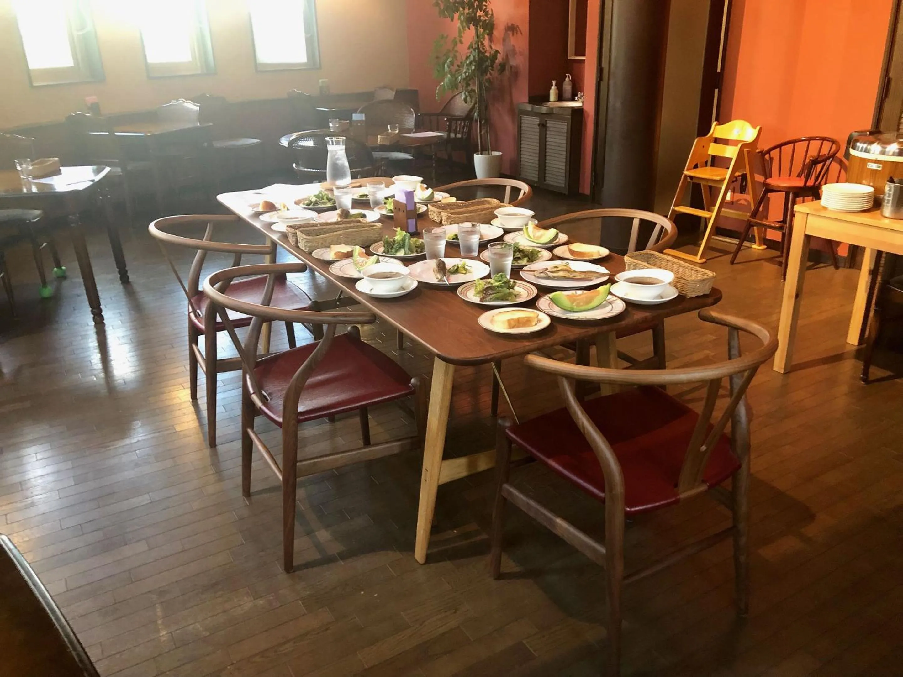 Restaurant/places to eat in Appi Arts Color