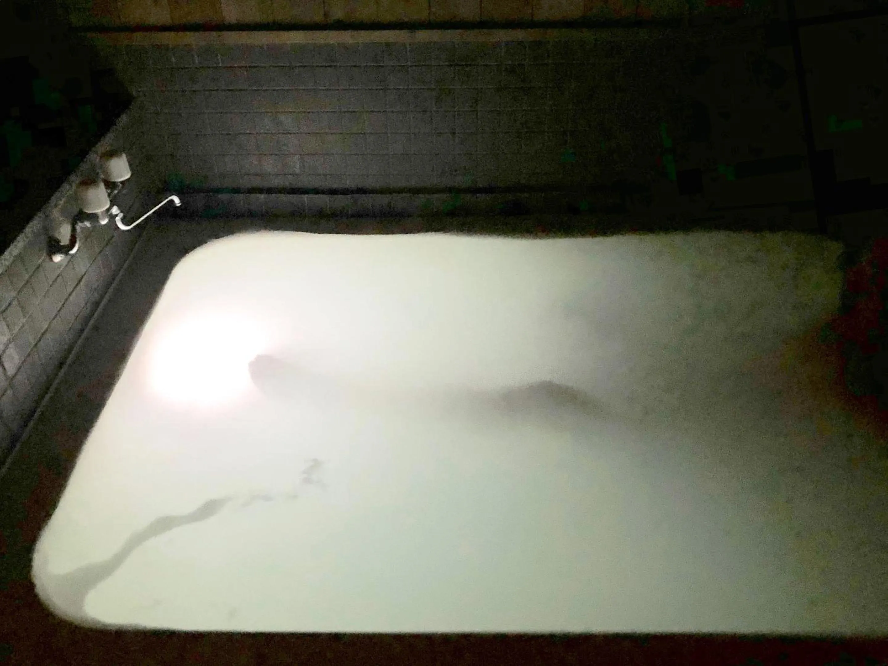 Bathroom in Appi Arts Color